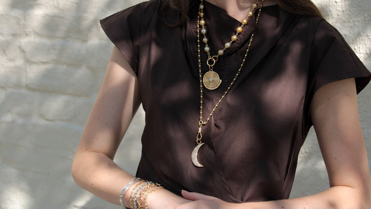 Single Stone styled