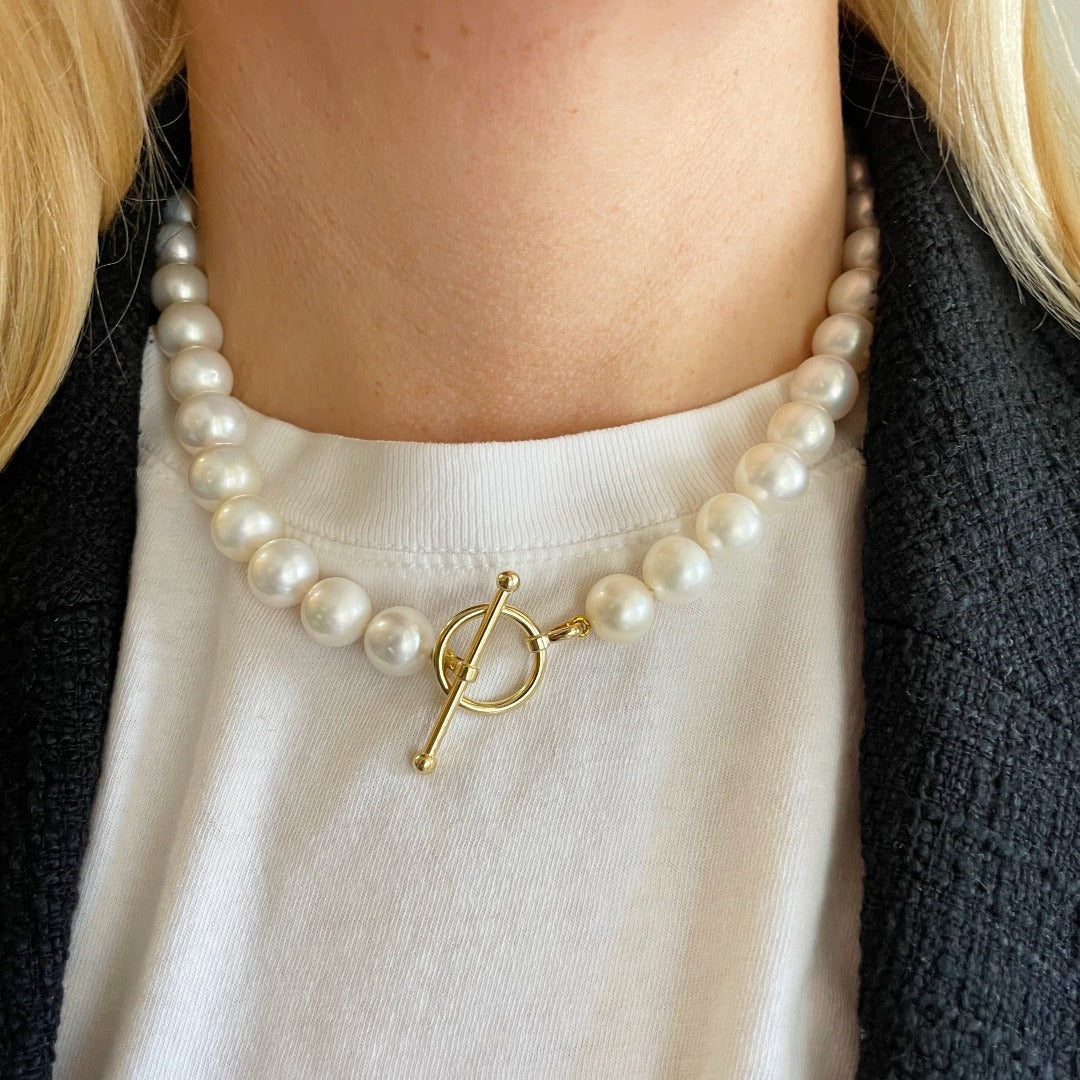 11-12mm Freshwater Pearl 14K Gold Toggle Clasp Necklace