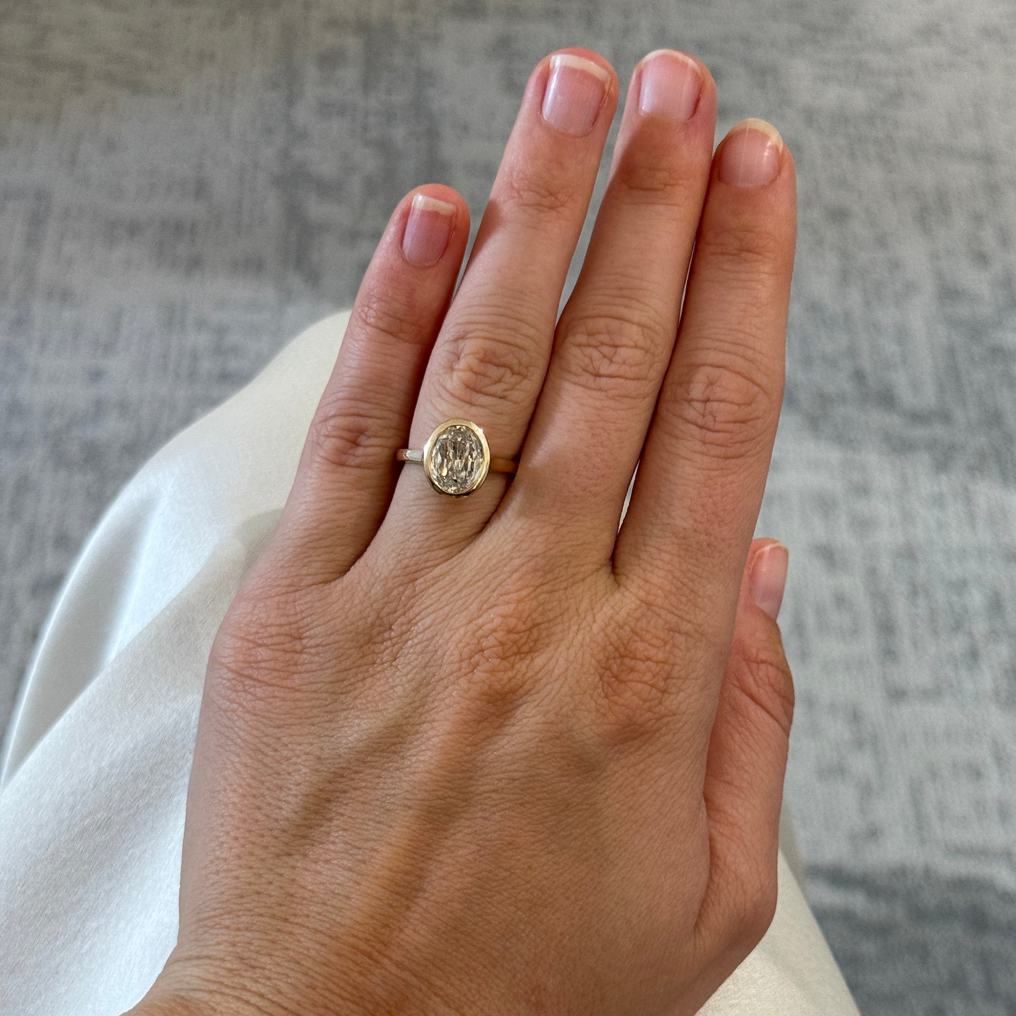 2ctw L’Amour Crisscut Oval Diamond Bezel Set 14K Gold Ring