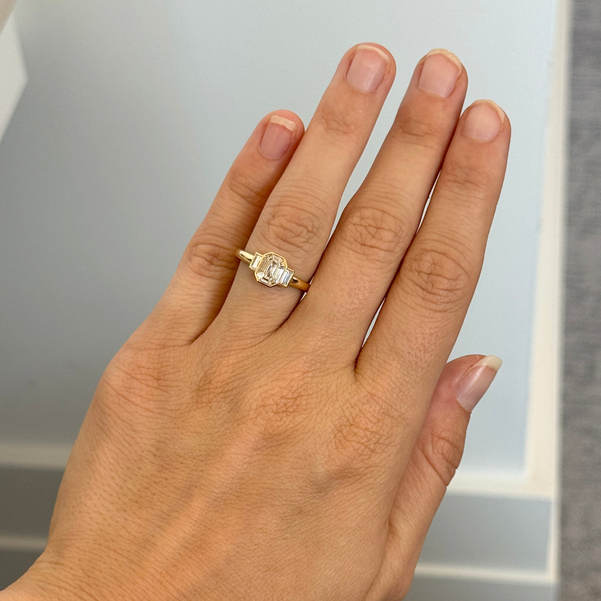 Diamond Mosaic Three-Stone 18K Yellow Gold Ring