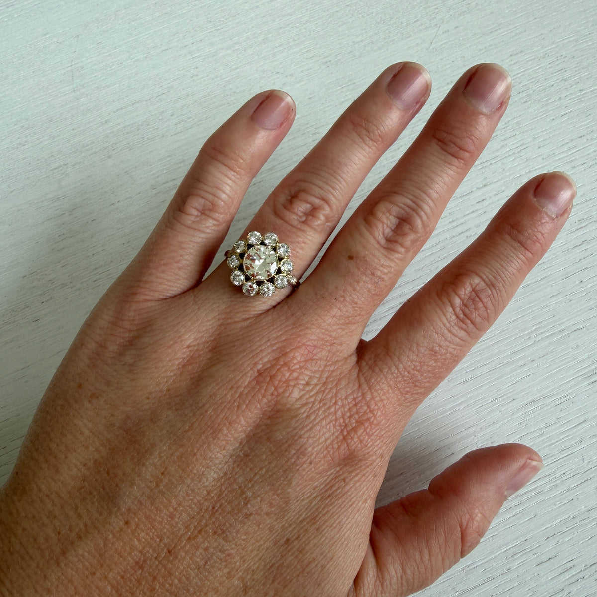 Estate 3ctw Round Diamond Cluster 18K Gold Ring