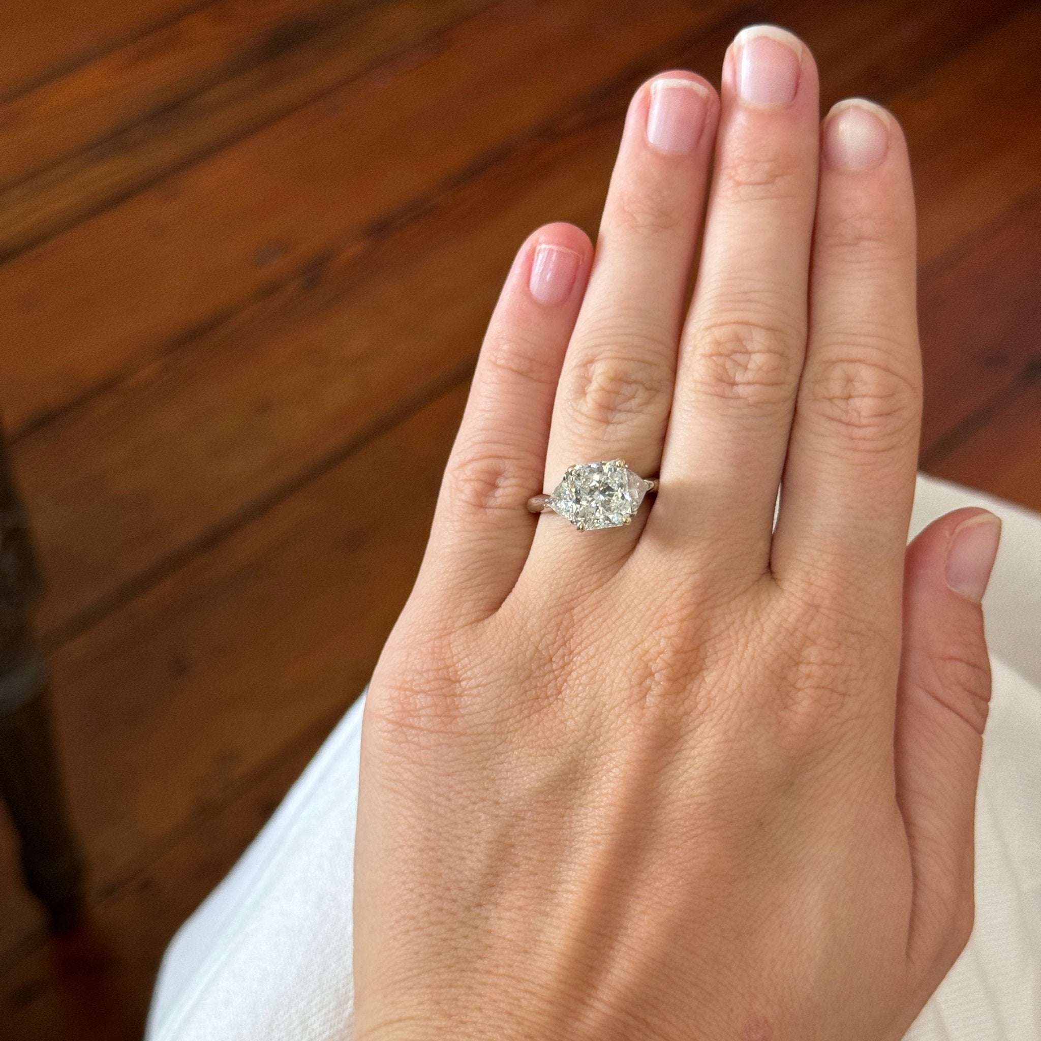 Estate 3.26ct Radiant Center & 1ct Trillion Side Diamond 14K Gold Ring