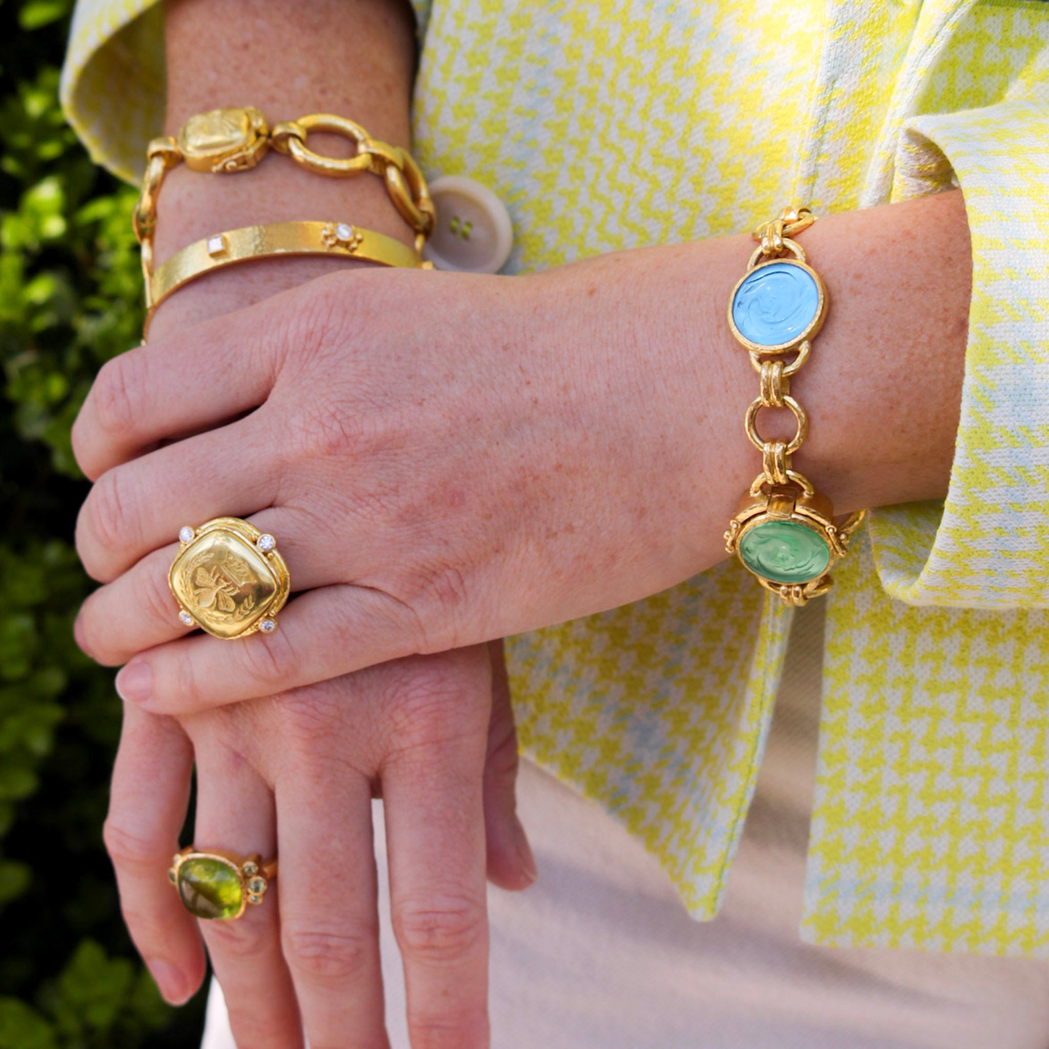 Elizabeth Locke 'Queen Bee' Diamond Ring, Elizabeth Locke 'Dolphin Twins' Pastel Venetian Glass Intaglio Link Bracelet