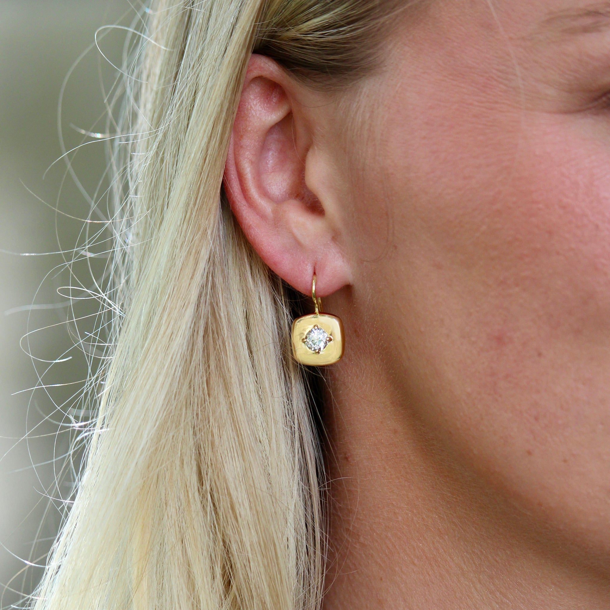 Single Stone Elodie Drop Earrings