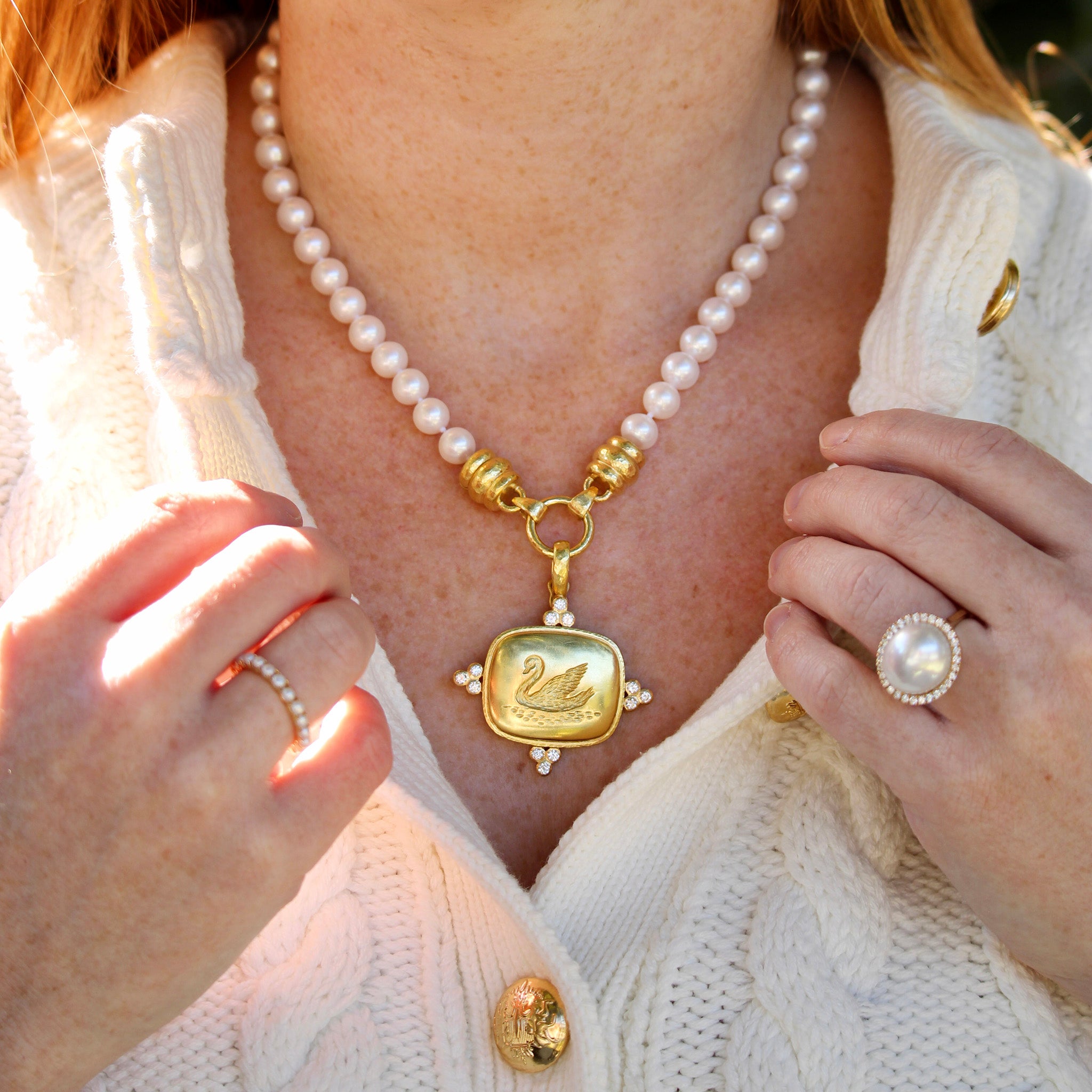 Elizabeth Locke Gold 'Swan' Diamond Pendant, Elizabeth Locke Freshwater Pearl 'Martin' Clasp Necklace 17″