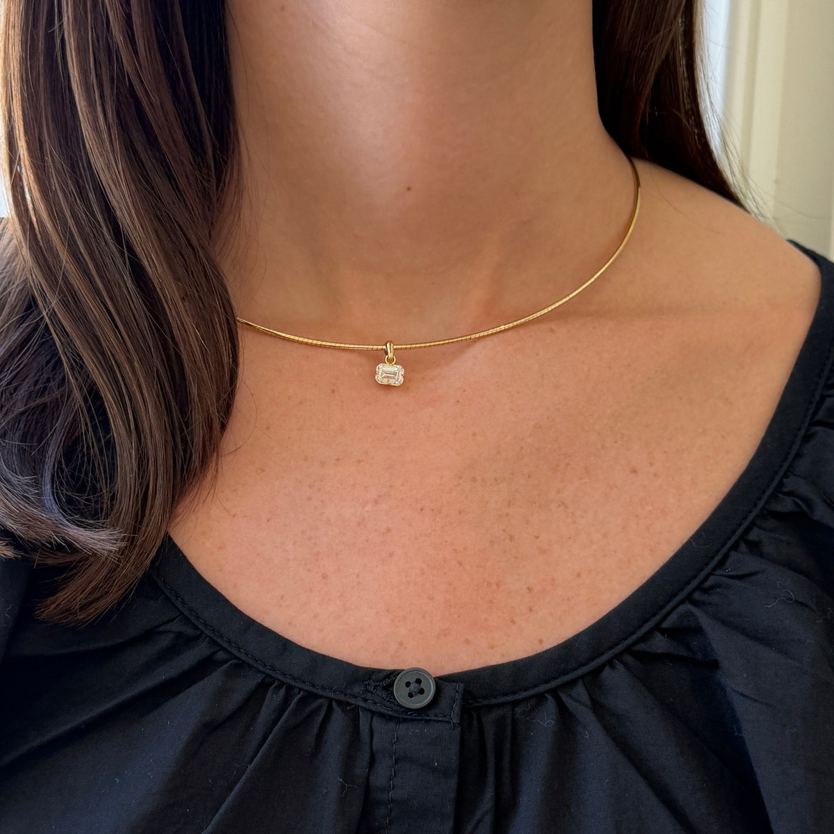 1ctw H VS2 Emerald-Cut Diamond 18K Yellow Gold Omega Necklace