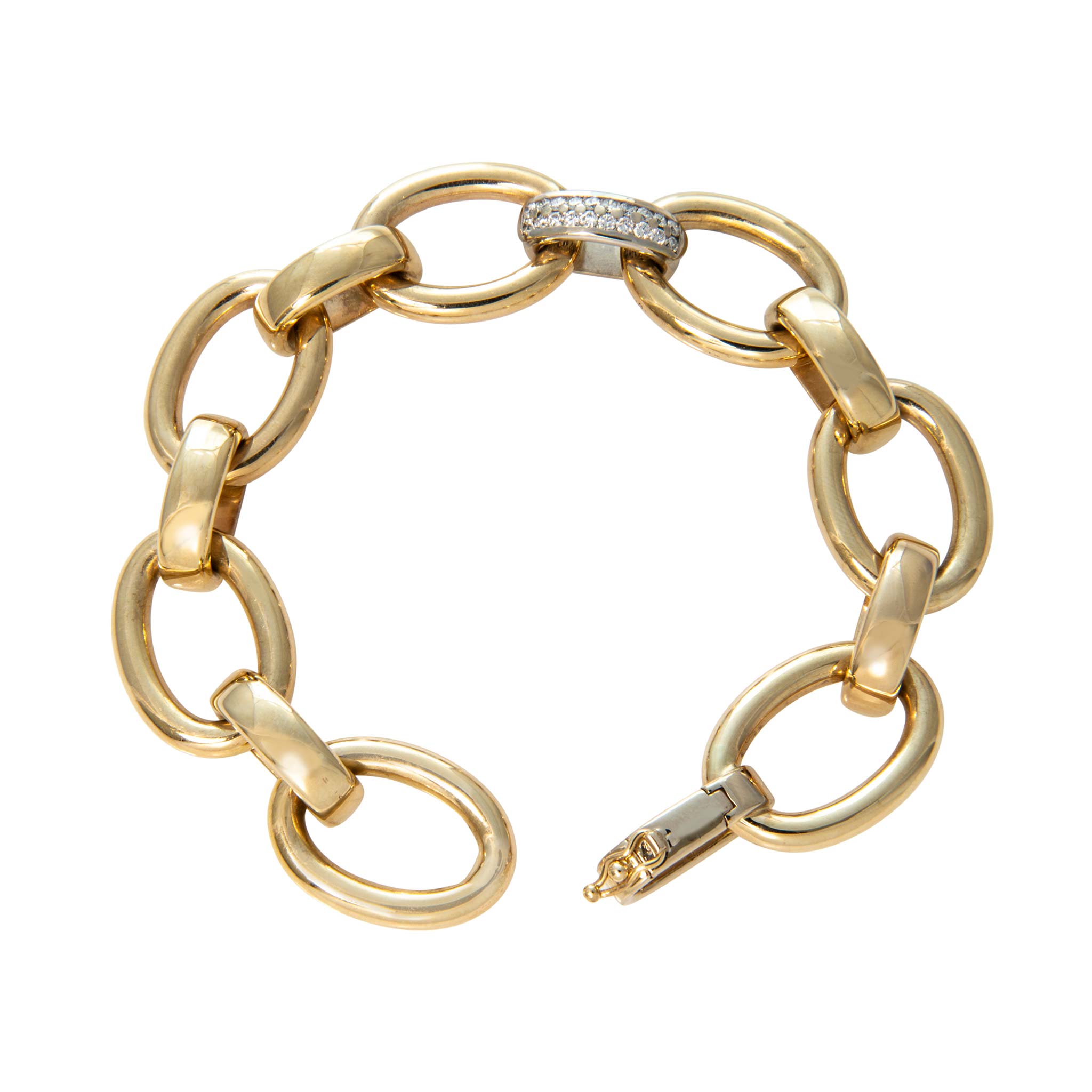 Diamond Pavé Accent 14K Yellow Gold Oval Link Bracelet