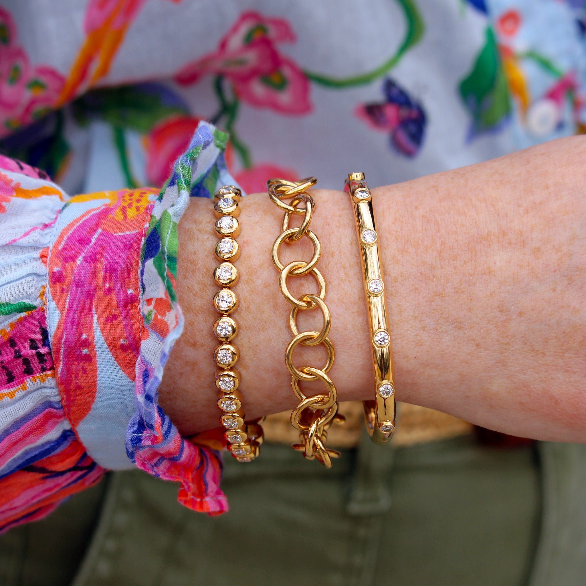 Single Stone 18K Yellow Gold Randi Bracelet, Club Bracelet, Diamond Leda Bangle