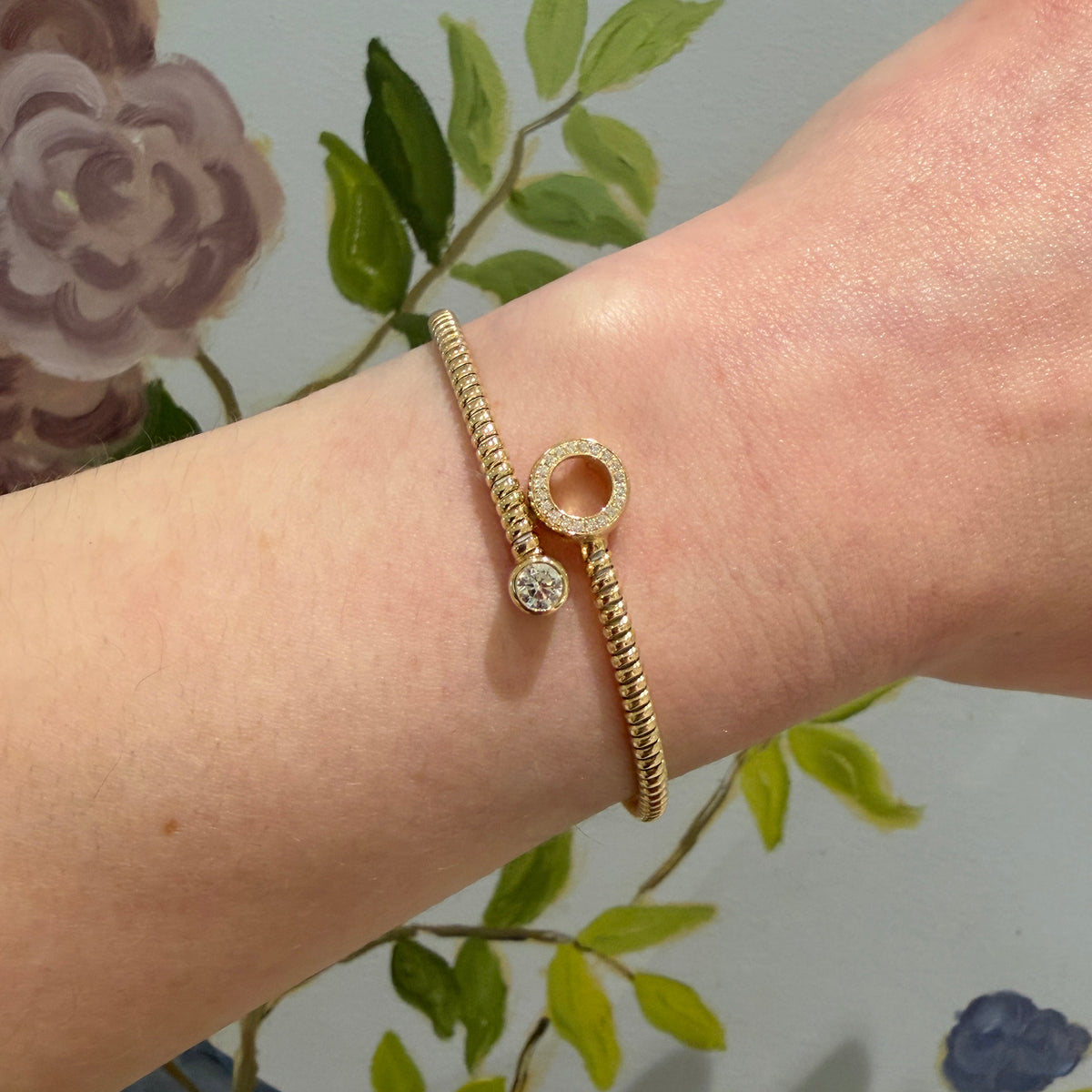 Diamond Halo 14K Yellow Gold Flexible Bangle