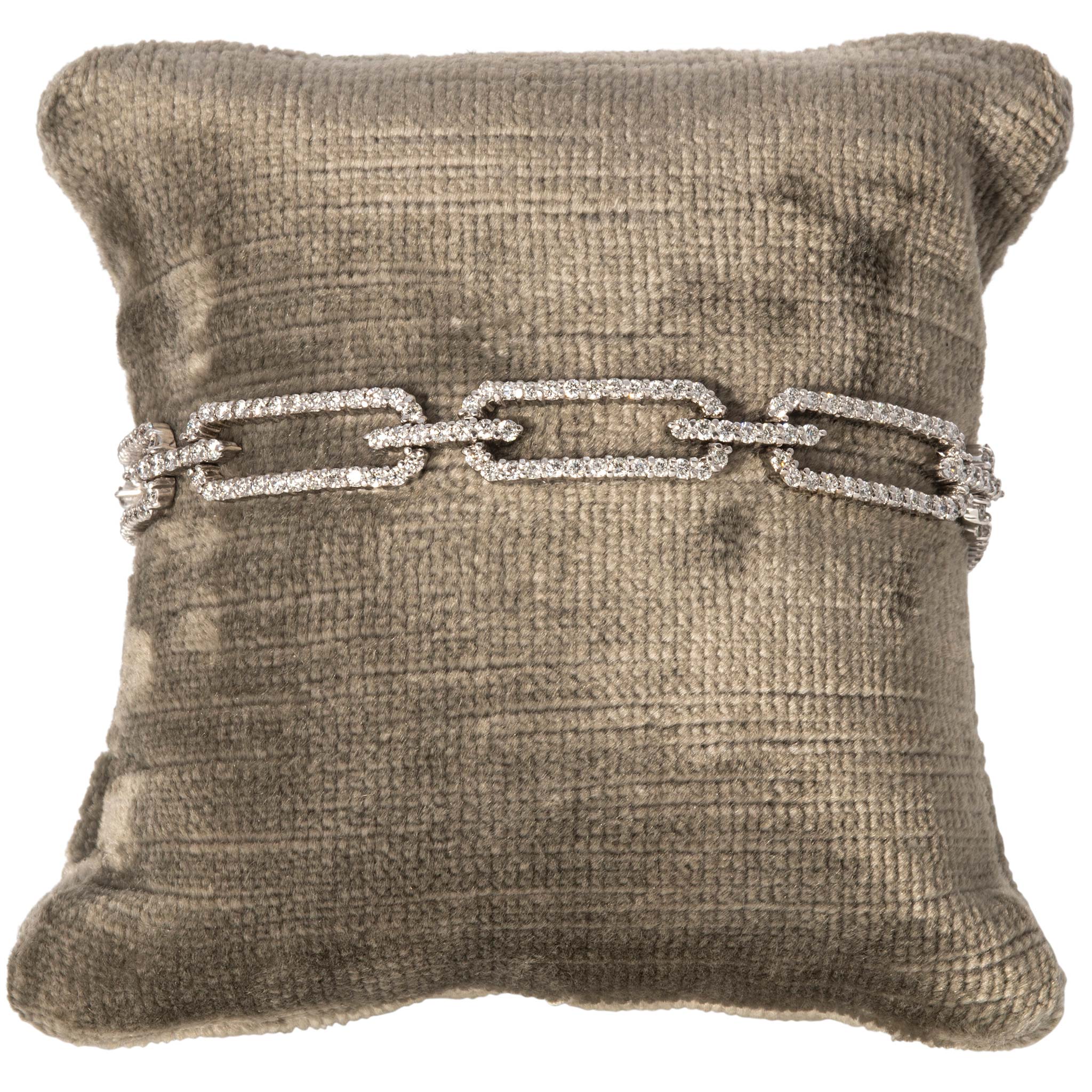 3.94ctw Diamond Pavé Link Platinum Bracelet