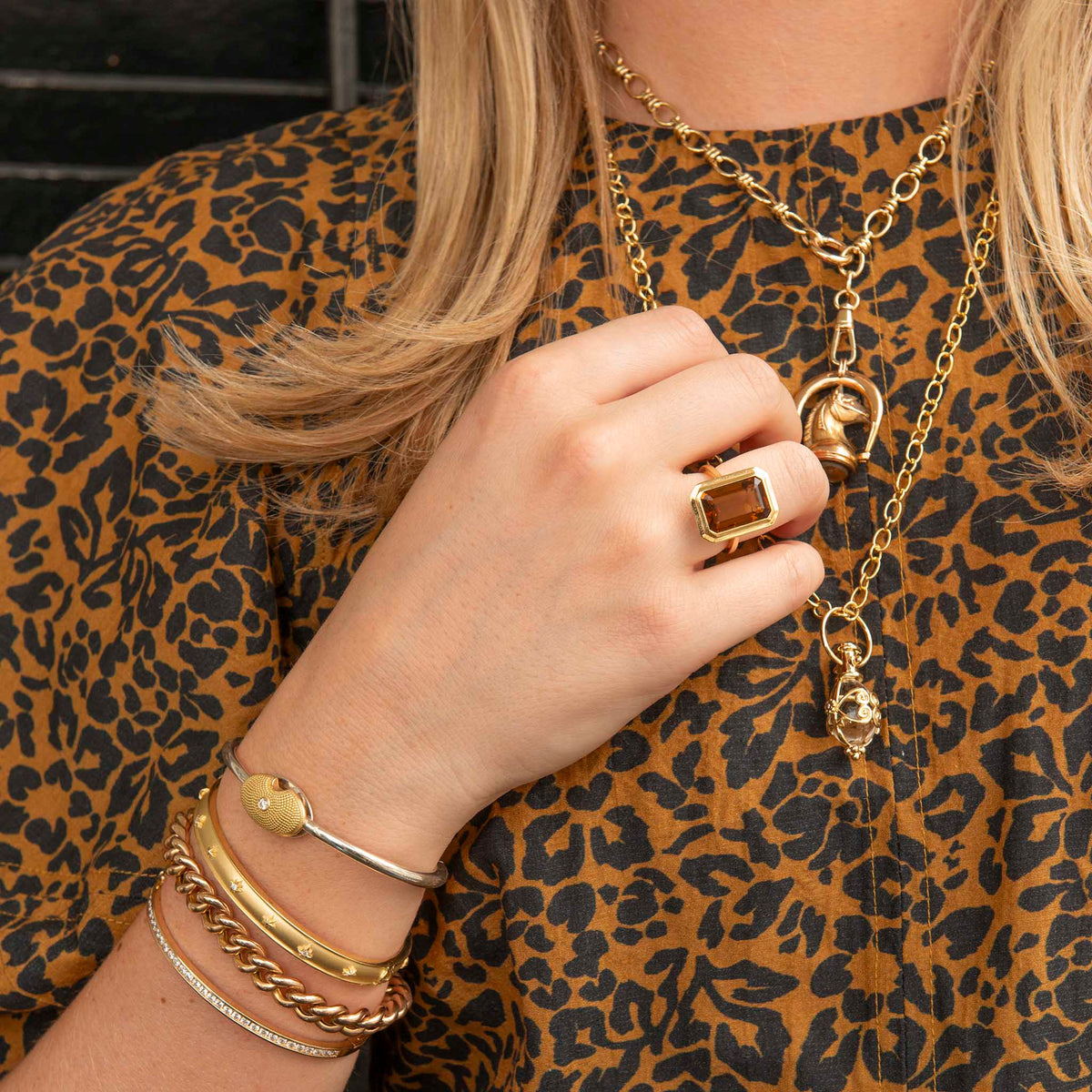 Goshwara Cognac Citrine Emerald-Cut Bezel Set 18K Gold Ring
