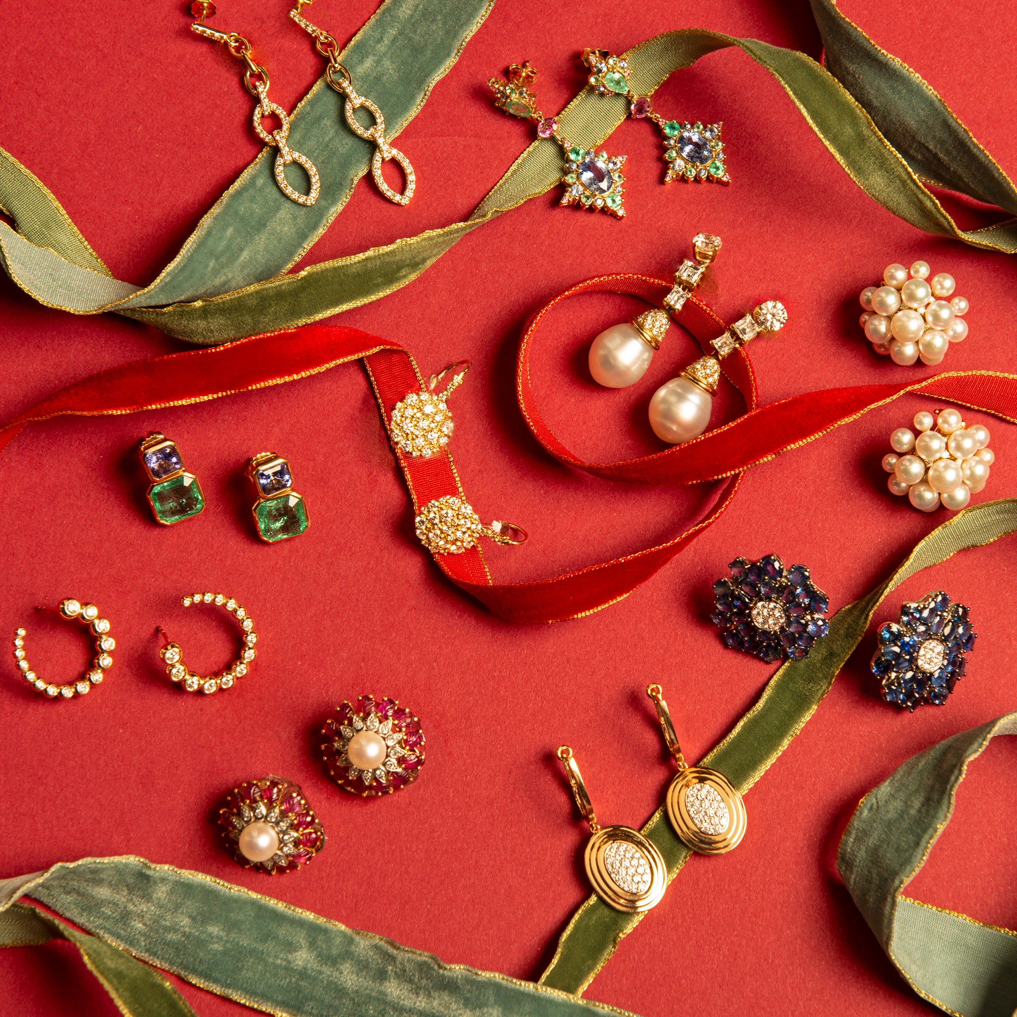 Diamond PavĂŠ 14K Yellow Gold Link Drop Earrings, Blue & Pink Sapphire 14K Yellow Gold Drop Earrings, Diamond Front to Back 14K Yellow Gold Earrings, Pearl Carved Ruby 18K Gold Clip-On Earrings, Sapphire & Diamond 14K Gold Floral Cluster Earrings, Diamond PavĂŠ 18K Yellow Gold Oval Drop Earrings