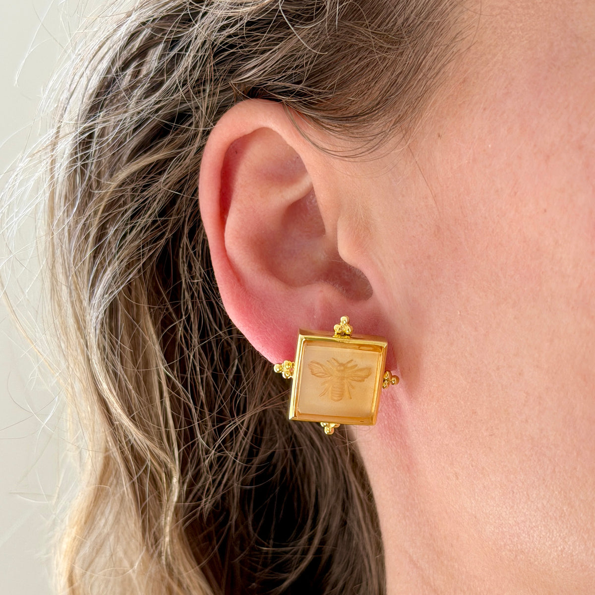 Mazza Citrine Bee Intaglio Square 14K Gold Earrings