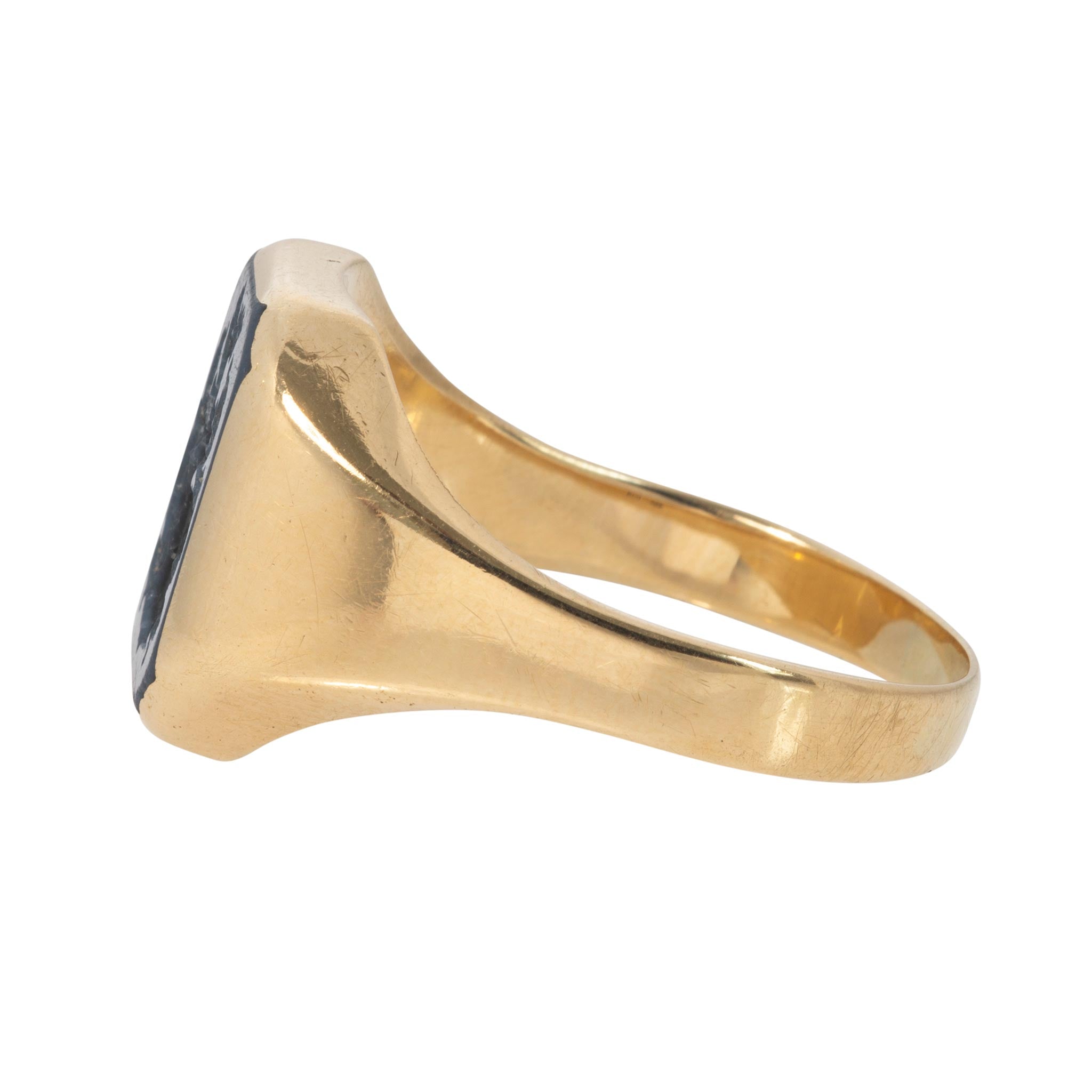 Vintage Onyx Intaglio Crest 14K Yellow Gold Signet Ring