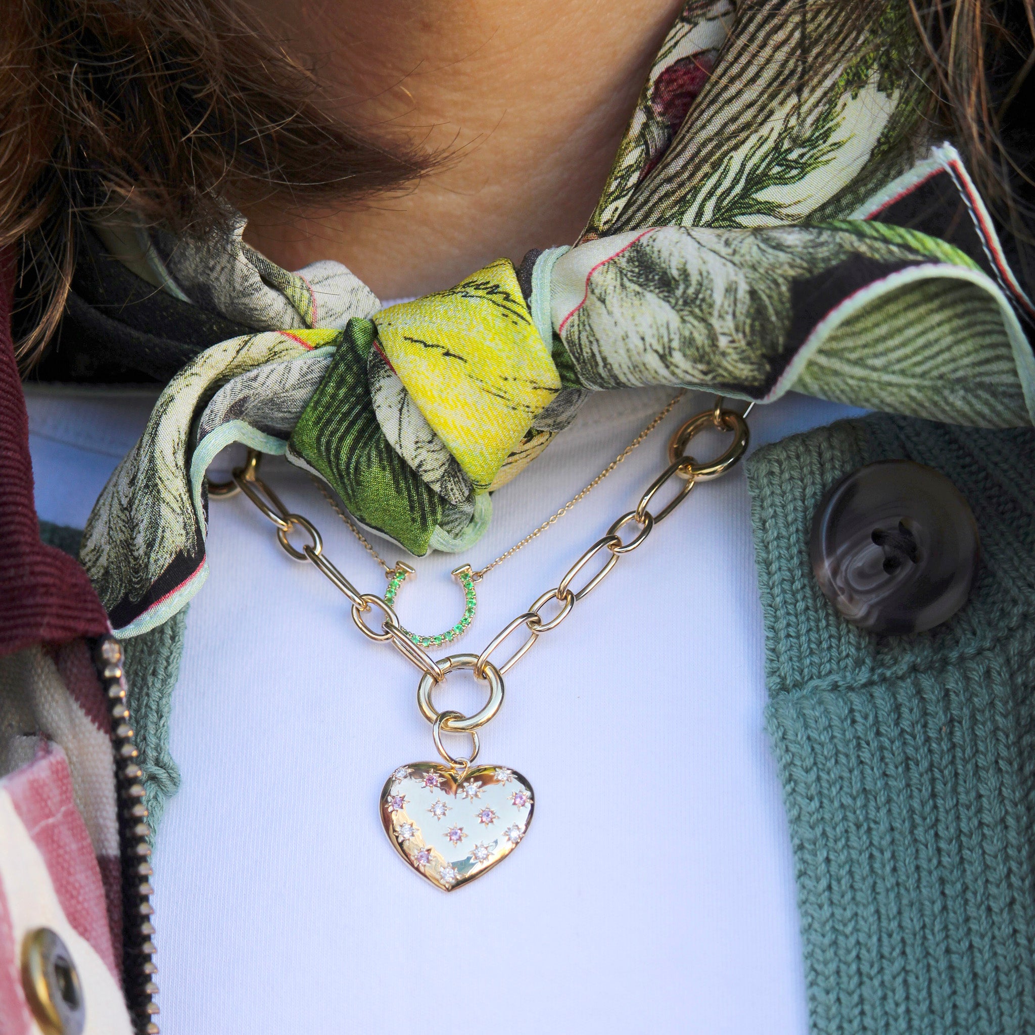 Tsavorite Horseshoe 14K Yellow Gold Necklace, Three-Station Charm Holder Mixed Oval Link Necklace