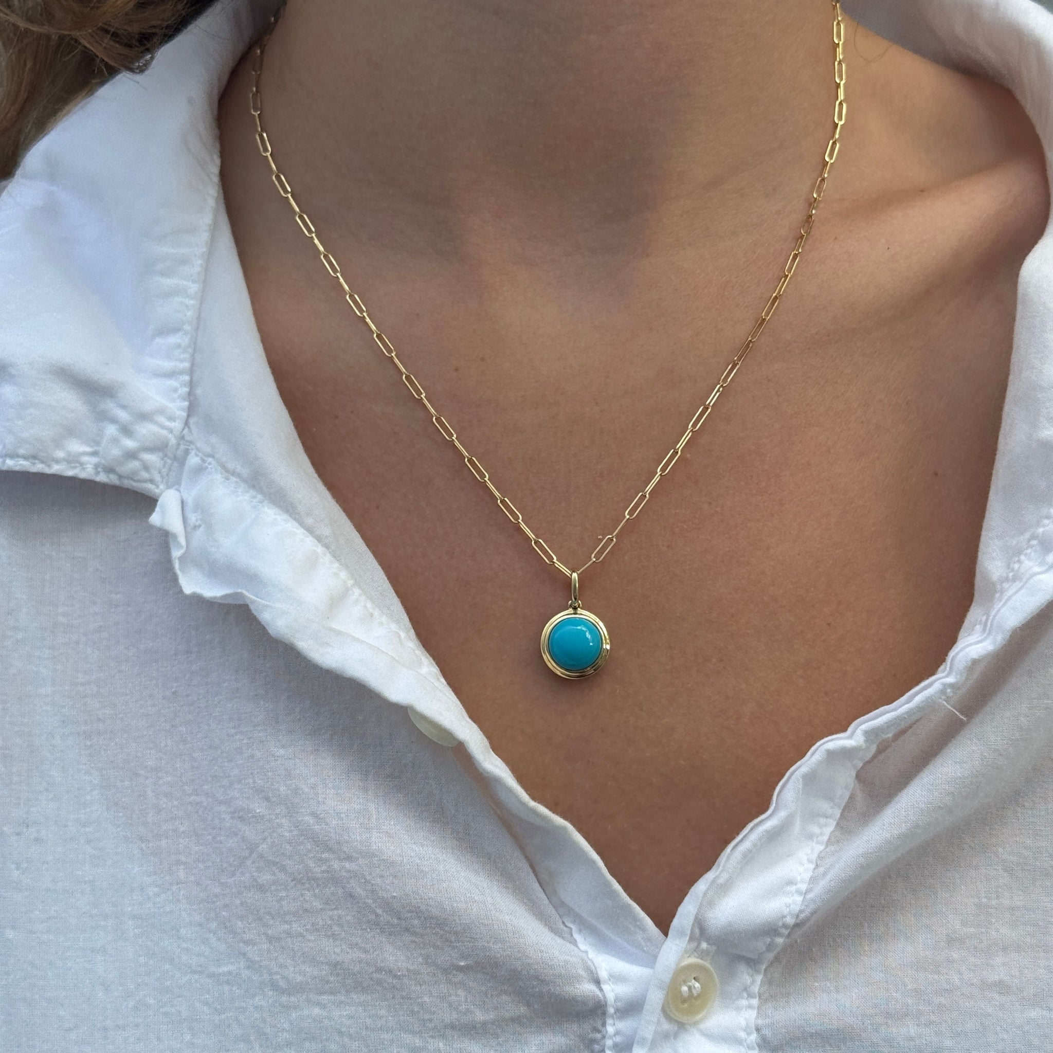 Goshwara Round Cabochon Turquoise 18K Gold Pendant Necklace