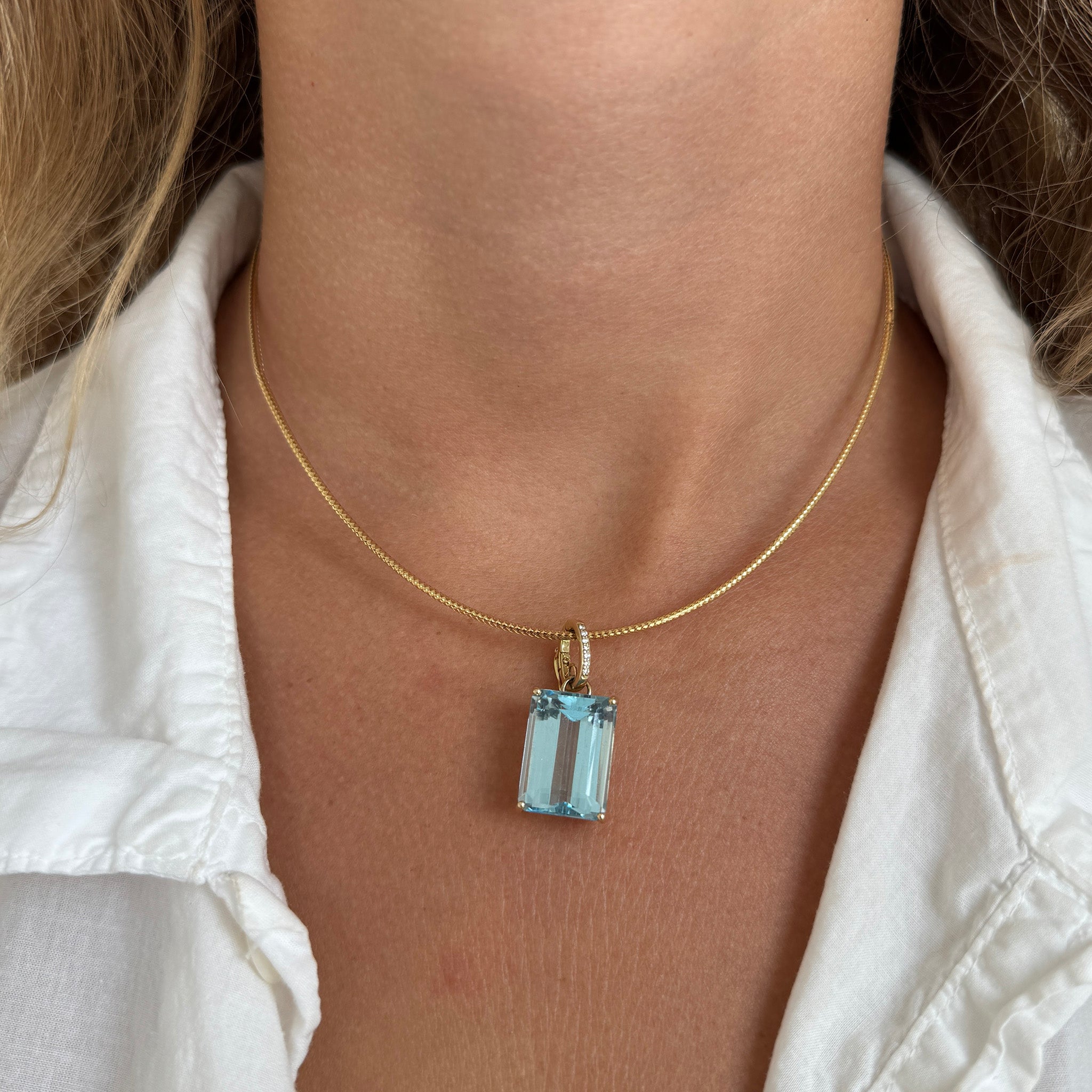 15.60ctw Blue Topaz & Diamond 14K Yellow Gold Pendant Necklace