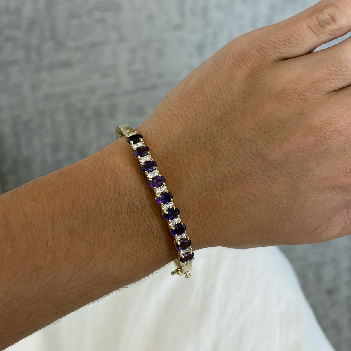 Estate Oval Amethyst & Diamond 14K Yellow Gold Bangle