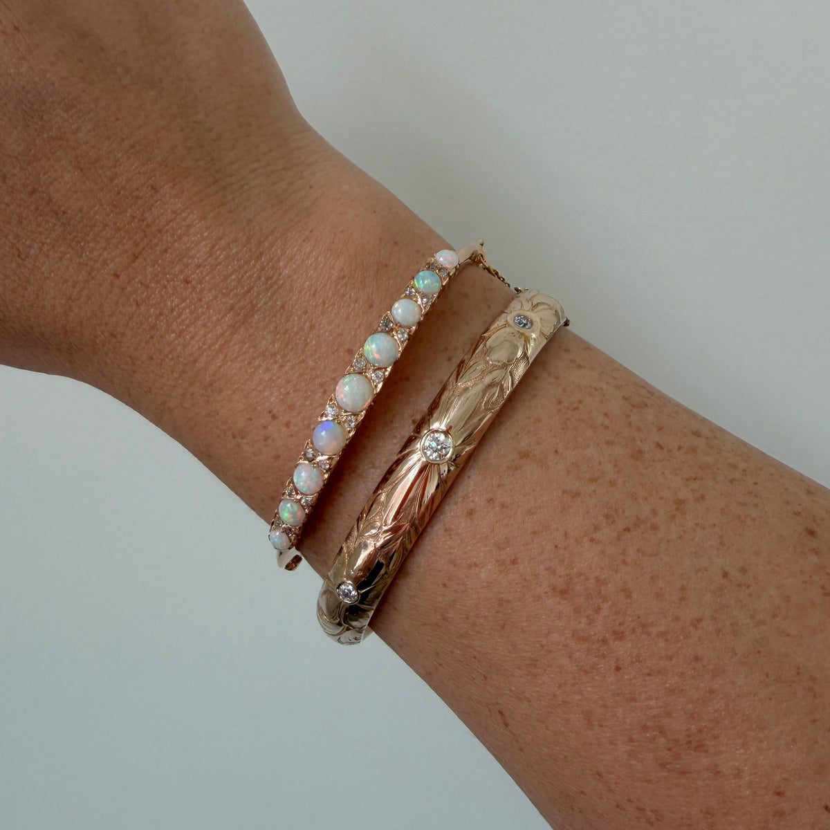 Victorian 2.5ctw Graduated Opal & Diamond 15K Gold Bangle
