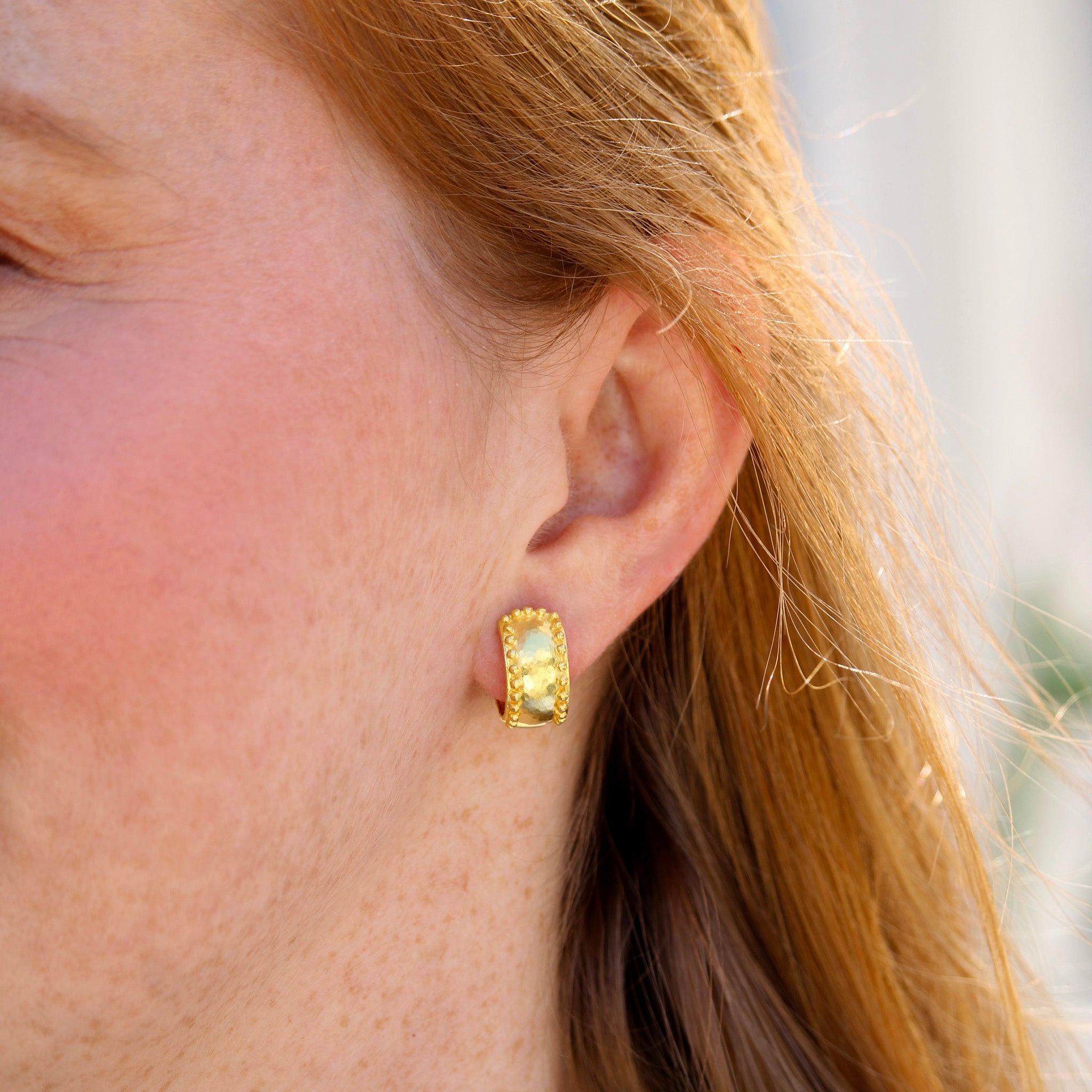 Elizabeth Locke Granulated Curved Wide Hoop Earrings