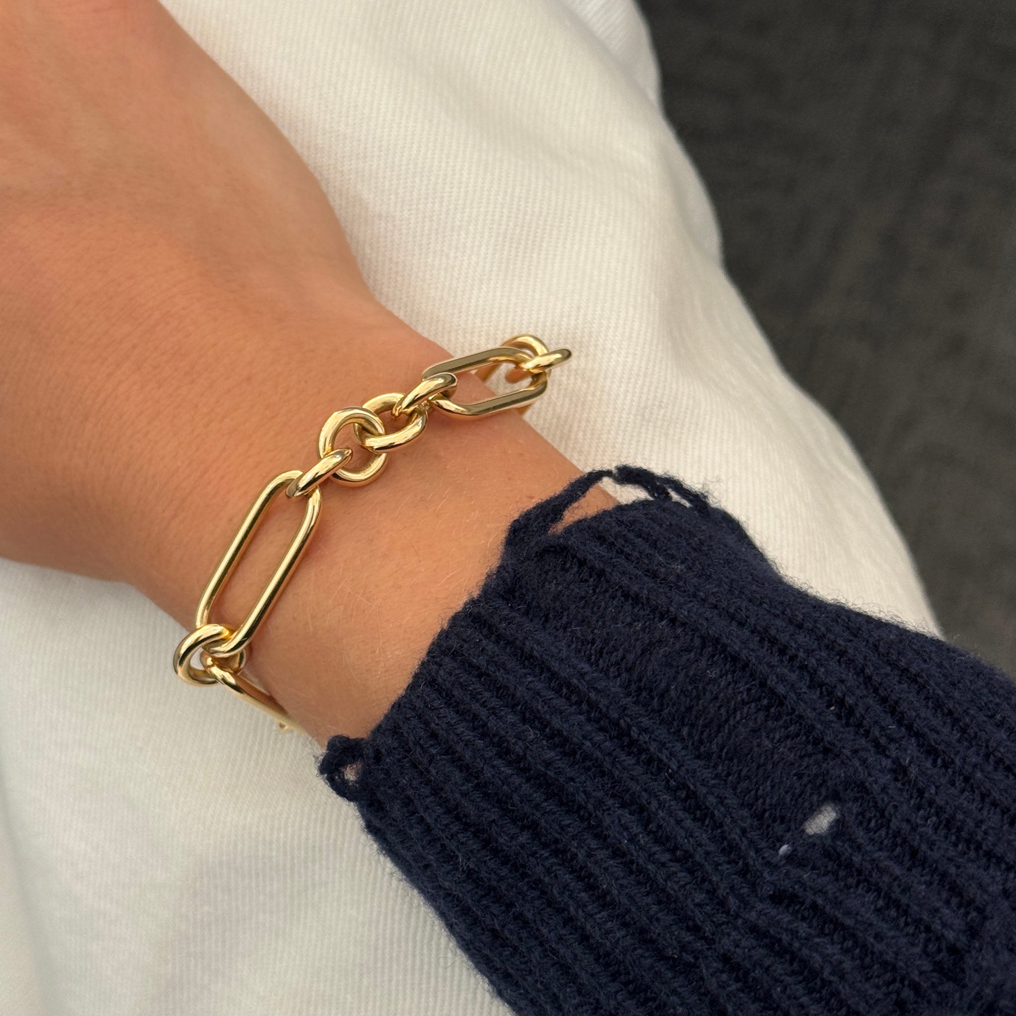 18K Yellow Gold Italian Oblong & Round Link Bracelet