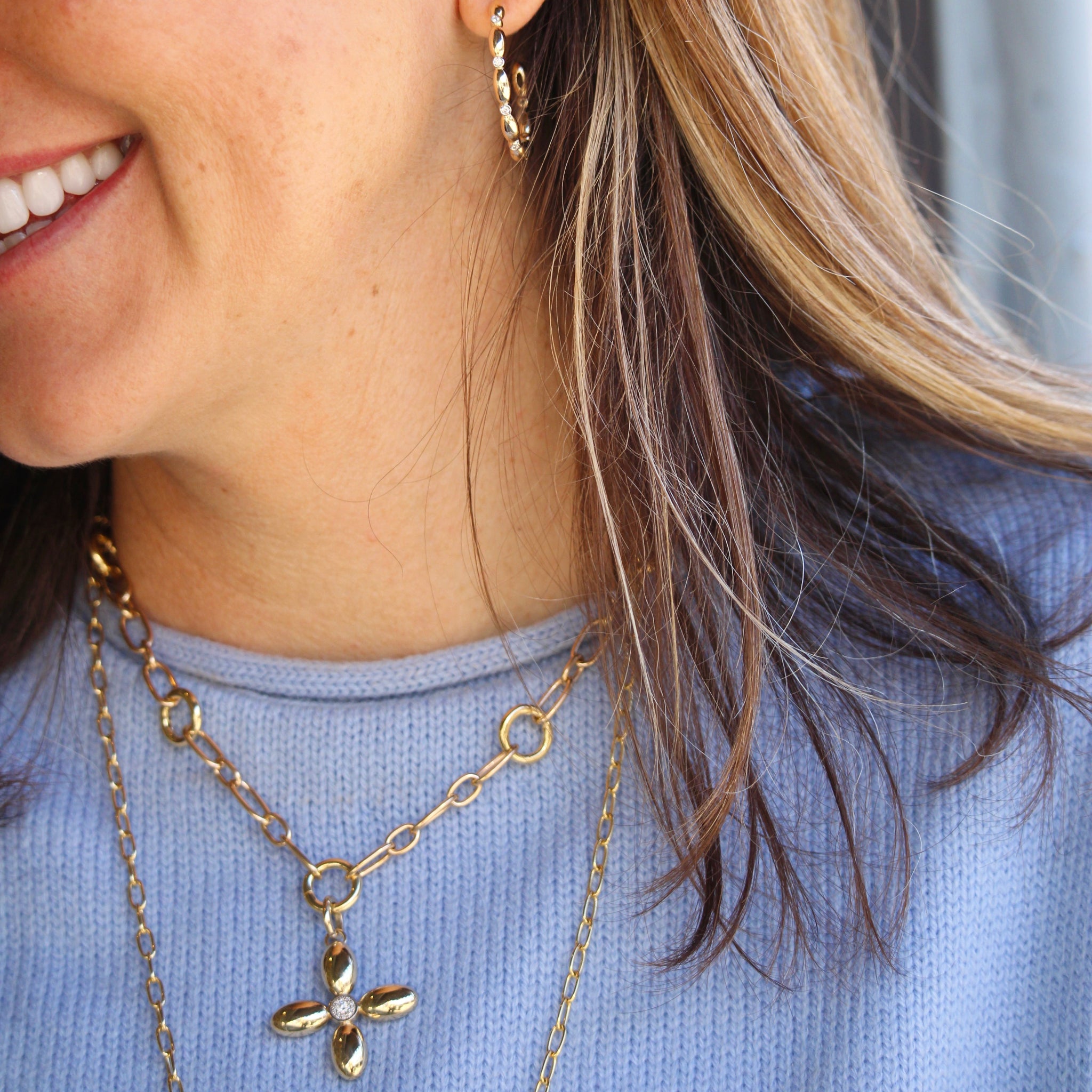 Five-Station Charm Holder Mixed Oval Link Necklace