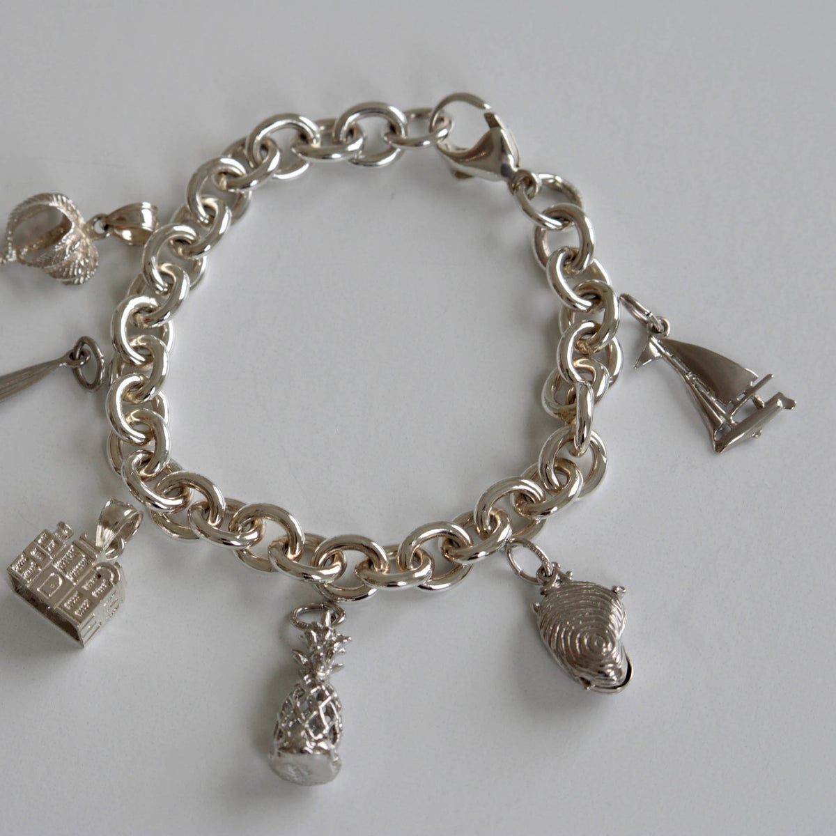 Sterling Silver 7.9mm Cable Link Charm Bracelet 7.5"
