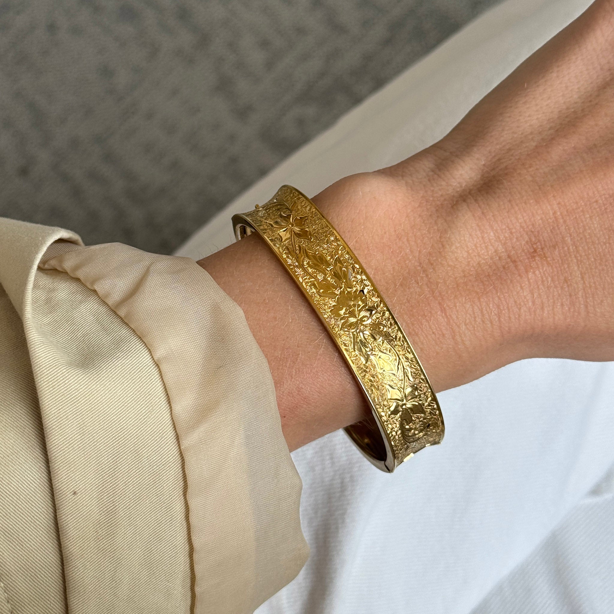 Vintage Engraved Gold Vermeil Bangle