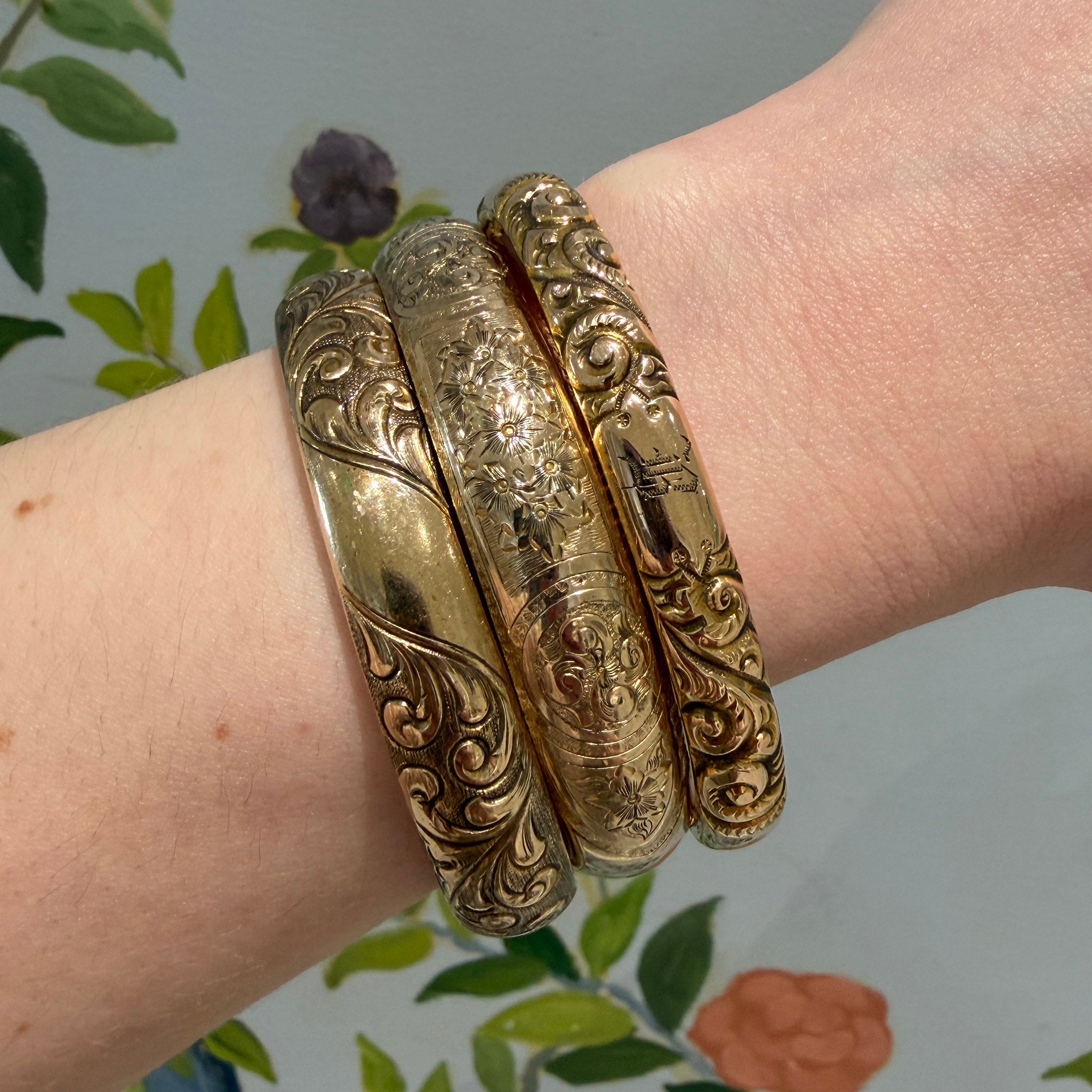 Vintage Engraved Scroll and Floral Pattern Gold-Filled Bangles