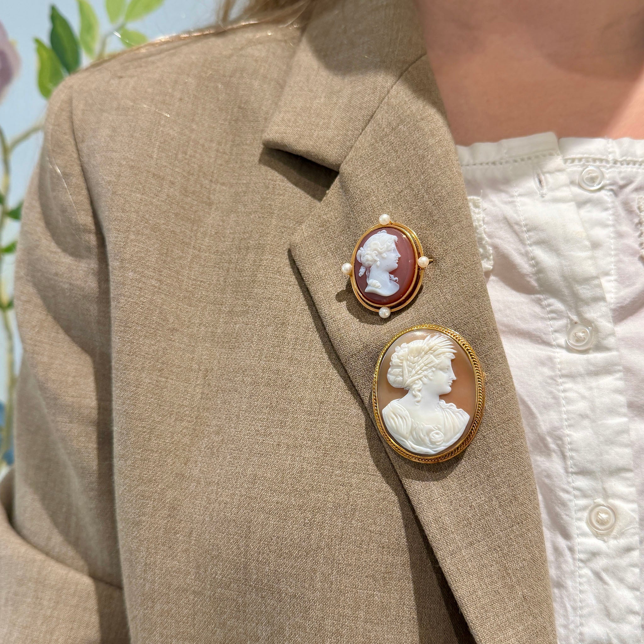 Victorian-Style Cameo & Pearl 18K Gold Brooch, Vintage Cameo 14K Yellow Gold Brooch