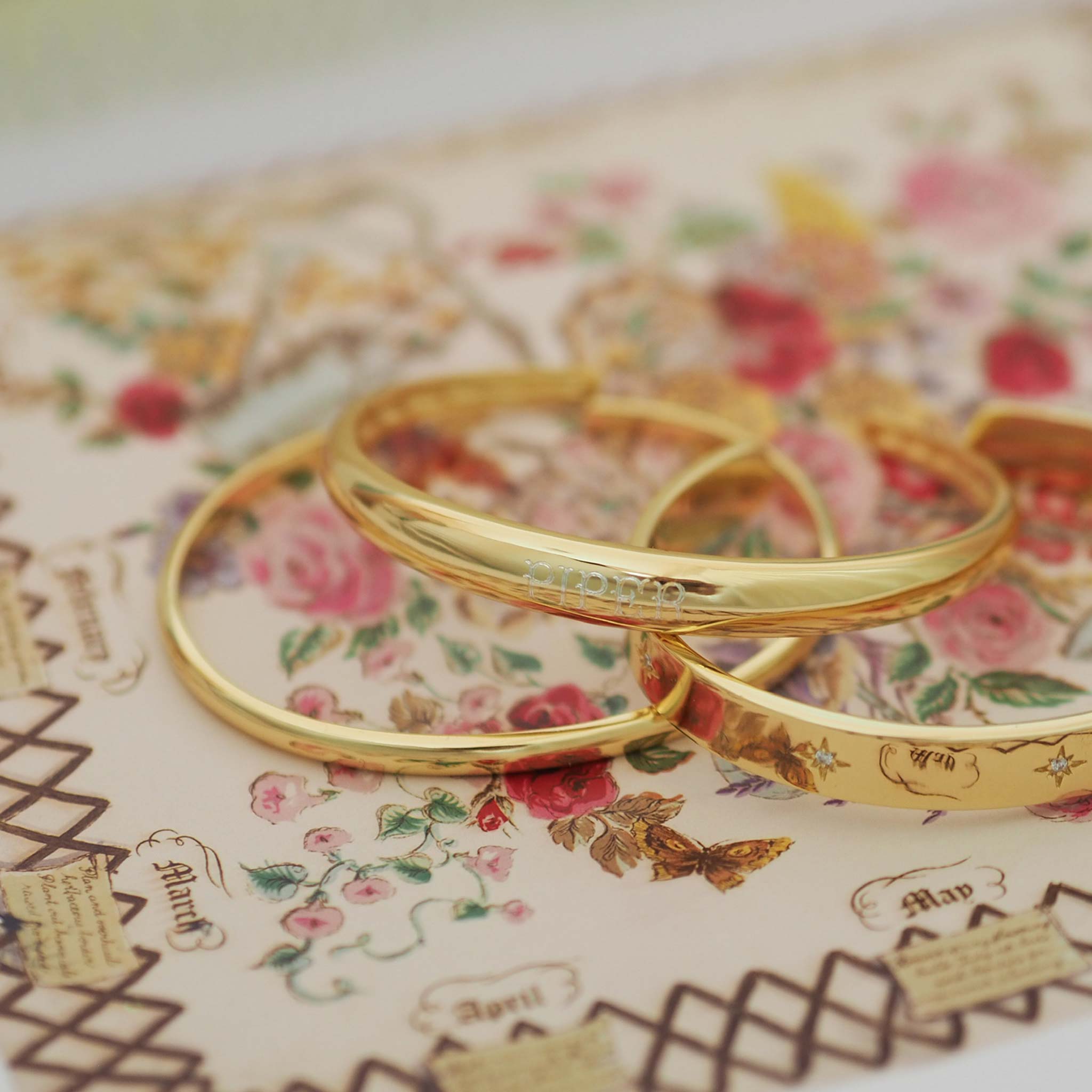 Goldbug Collection Engravable Tapered Bangle