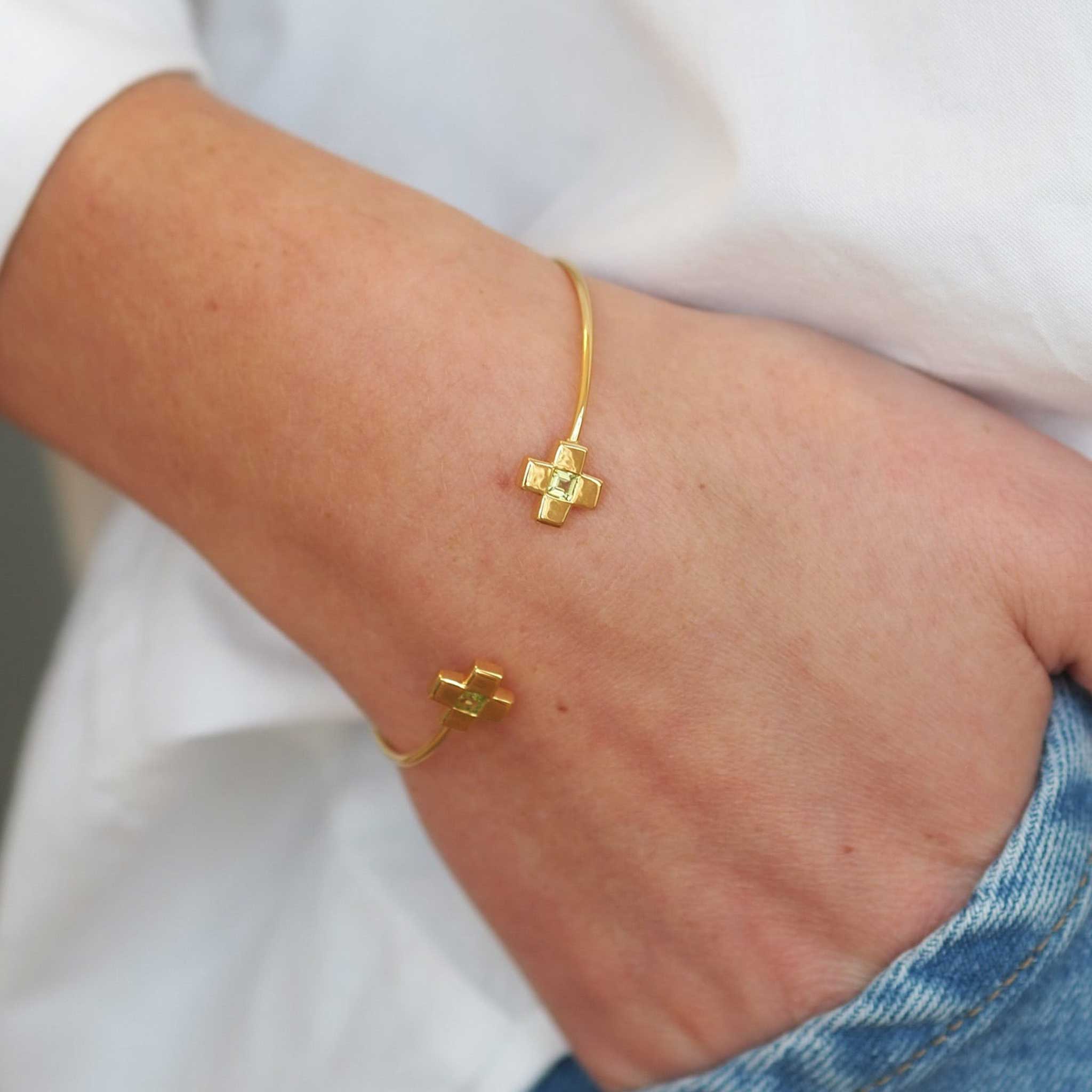 Goldbug Collection Peridot Cross Bangle