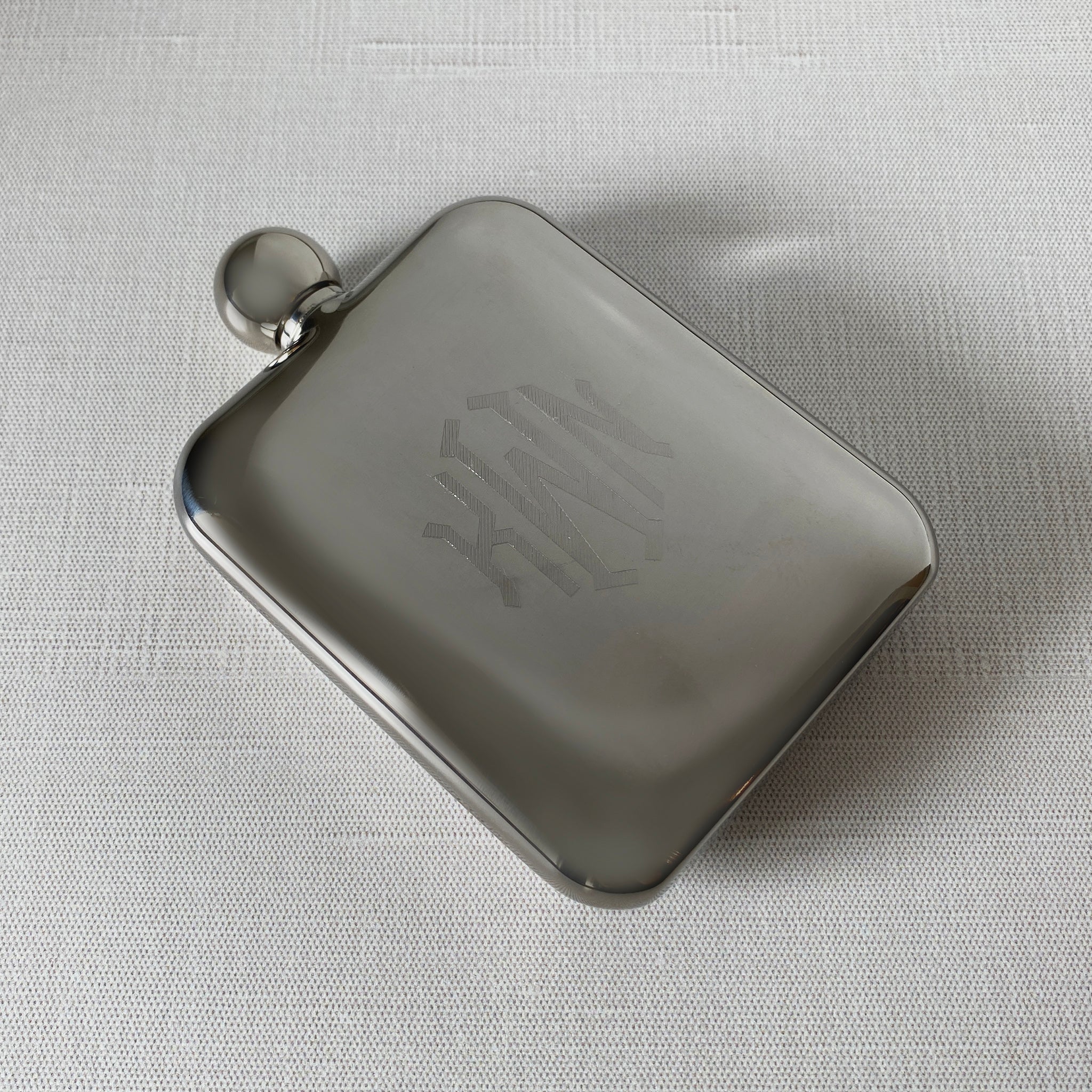 Stainless Steel Mirror Finish Round Corner Flask 6oz with machine engraved Diamond Monogram