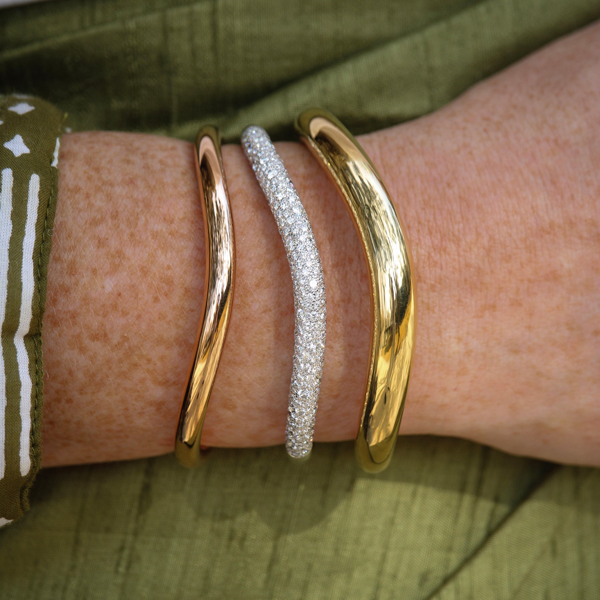 Paul Morelli Diamond PavĂŠ Mini Bangle Bracelet