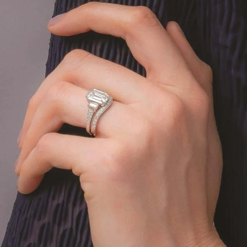 Single Stone Diamond Platinum Grace Band