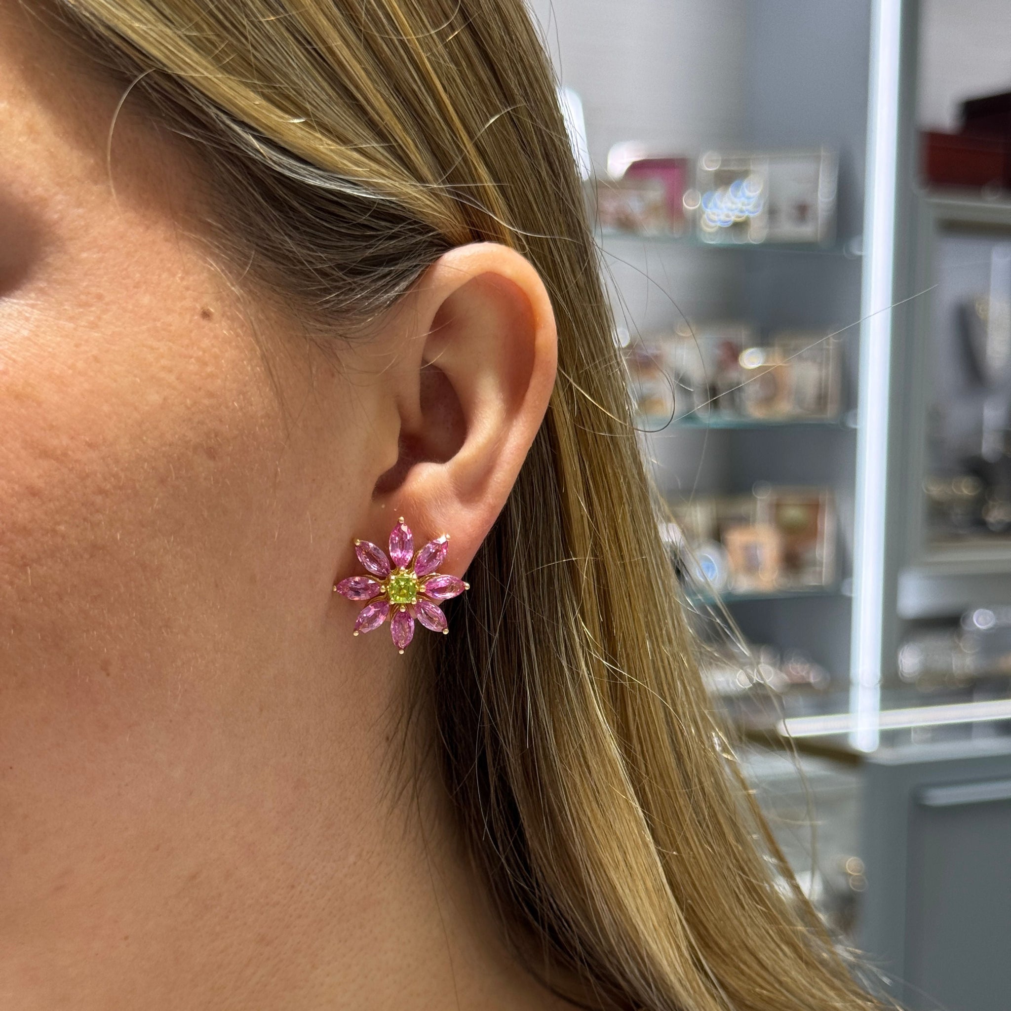 Goshwara Pink Sapphire & Peridot 18K Gold Flower Earrings