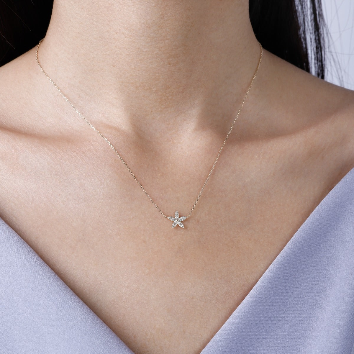 Diamond Flower 14K White Gold Necklace