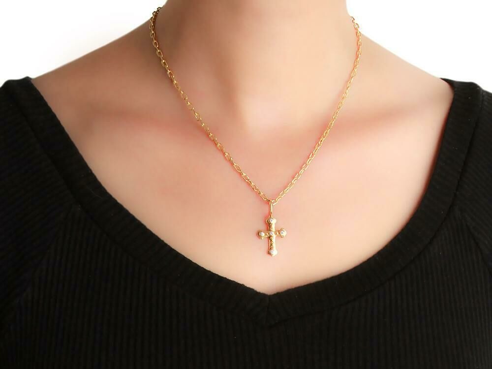Elizabeth Locke Tiny Byzantine Cross Diamond Pendant with Jump Ring