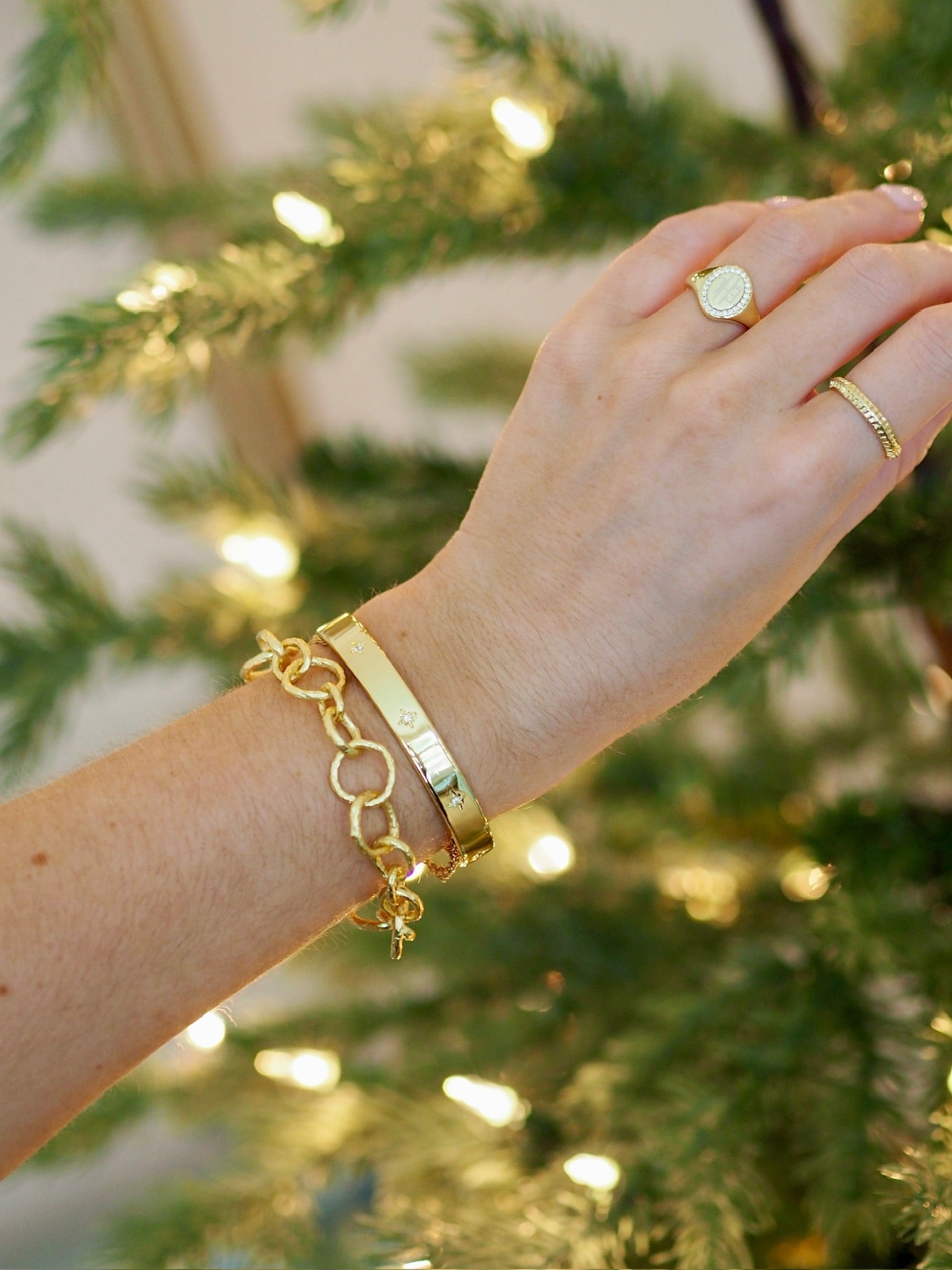 Goldbug Collection Star Set Bangle