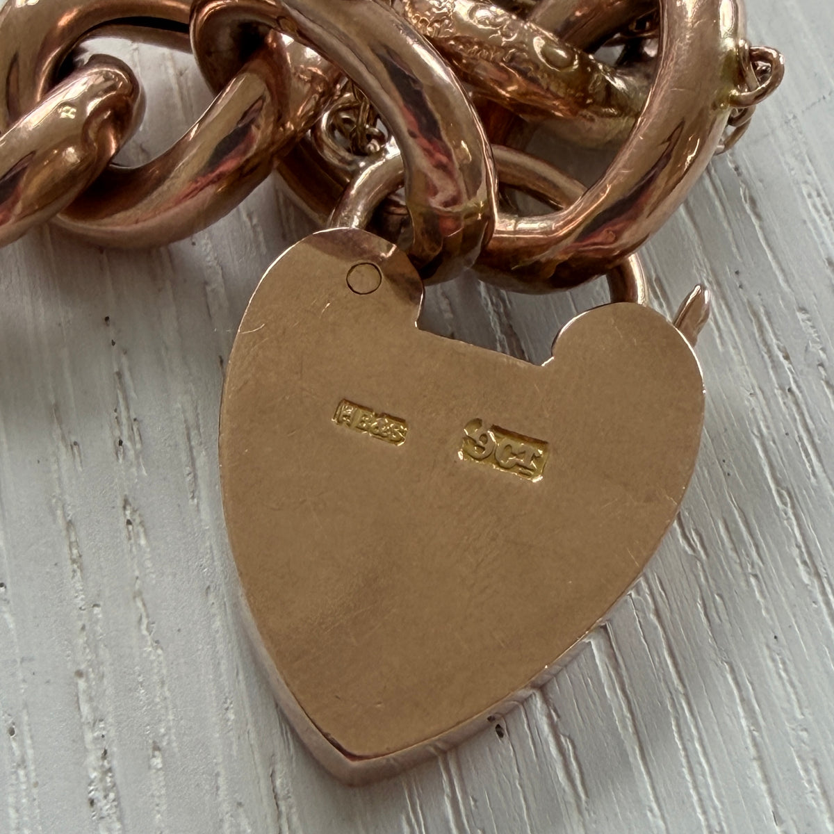 Victorian 9K Gold Engraved Heart Padlock & Curb Link Bracelet