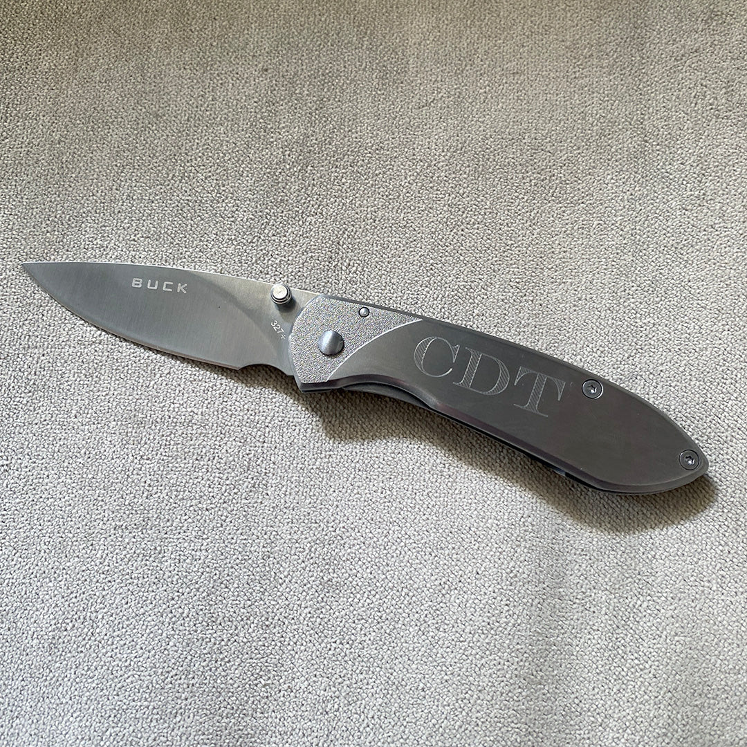 Nobleman Pocket Knife with machine engraving