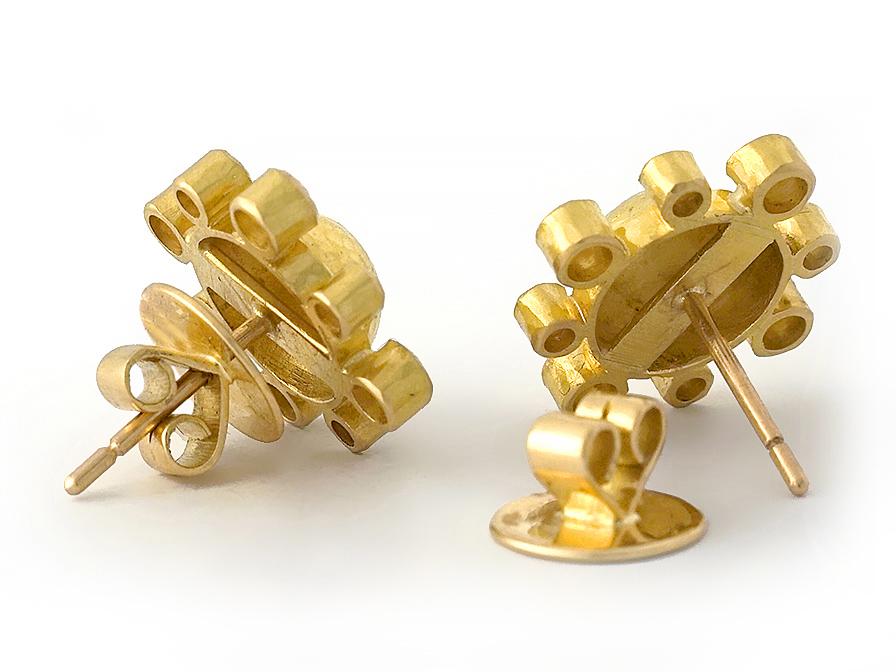 Elizabeth Locke Gold Dome & Diamond Stud Earrings