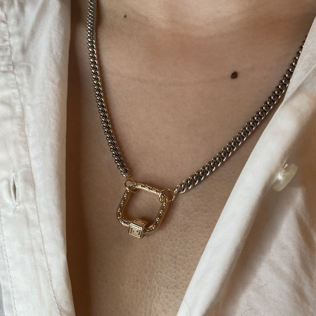 Marla Aaron 14K Yellow Gold Meander Lock