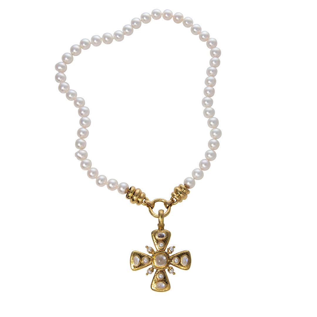 Elizabeth Locke Freshwater Pearl “Martin” Clasp Necklace 17″