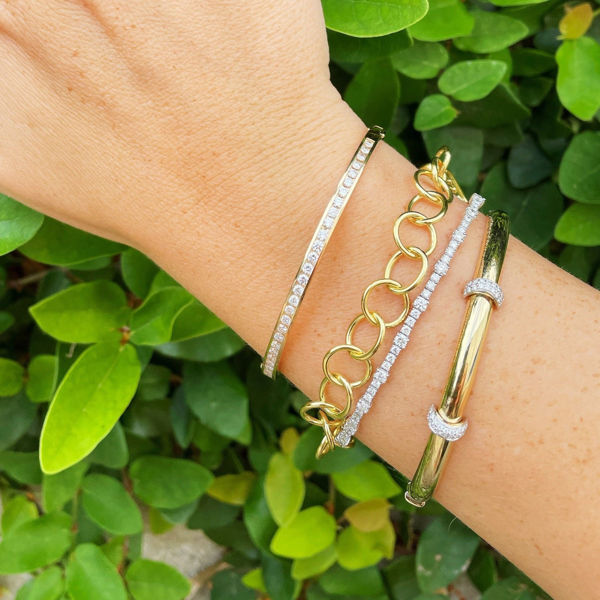 1ct Diamond 14K Yellow Gold Flexible Bangle