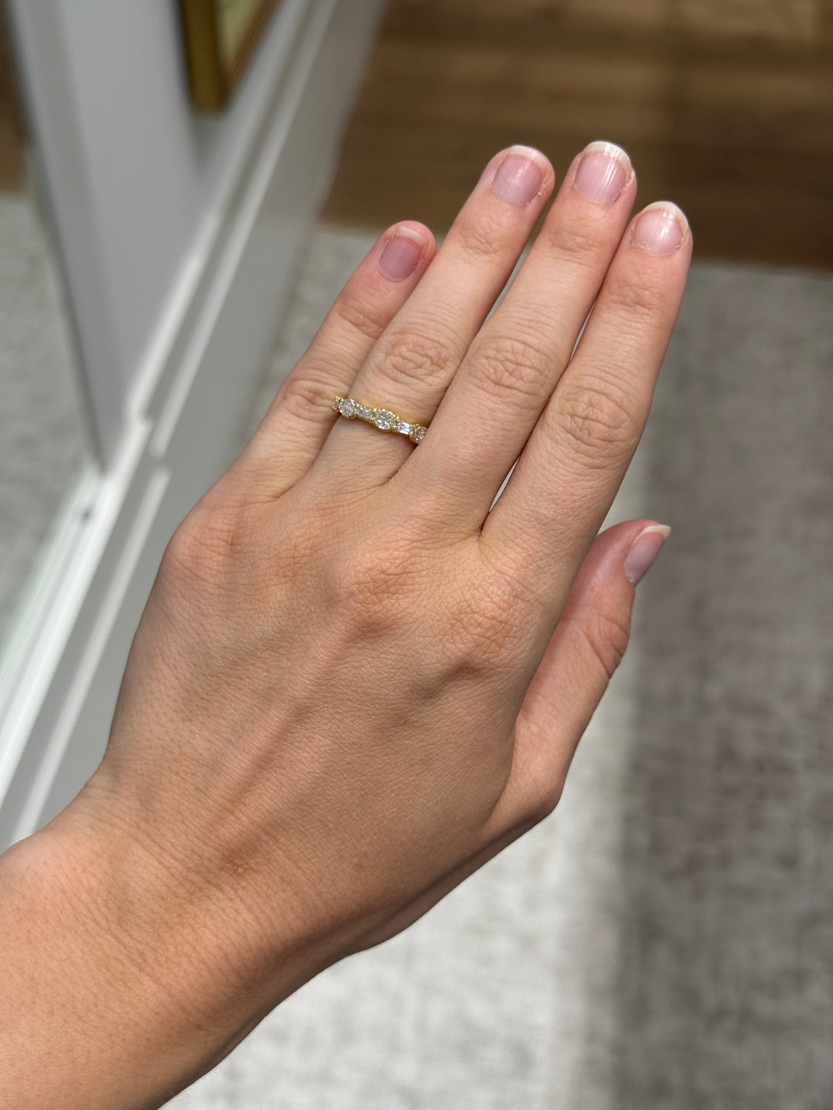 .90ctw L’Amour Crisscut Oval & Baguette Diamond 7-Stone 18K Gold Band