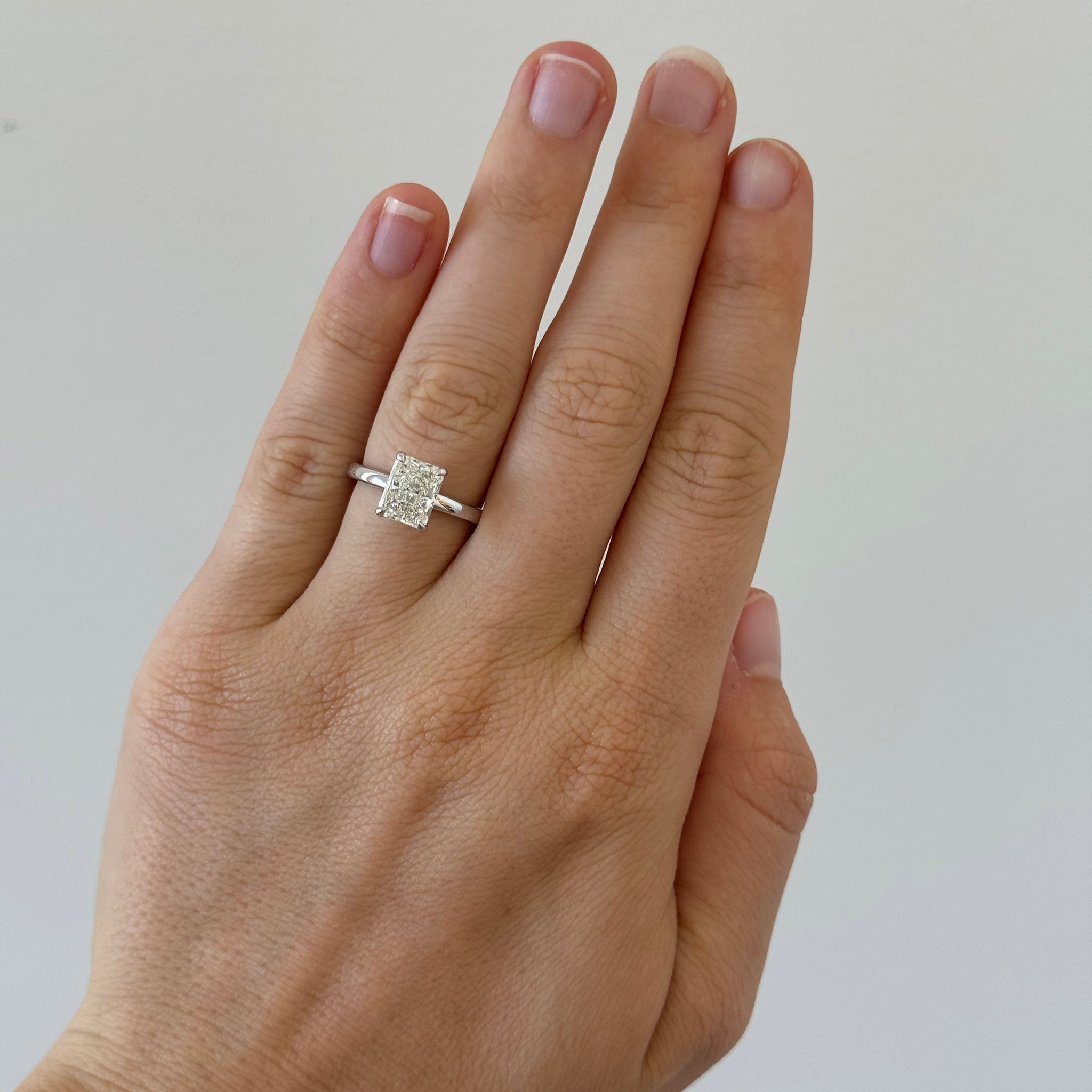 2ct J SI1 Radiant Diamond Solitaire 18K White Gold Engagement Ring