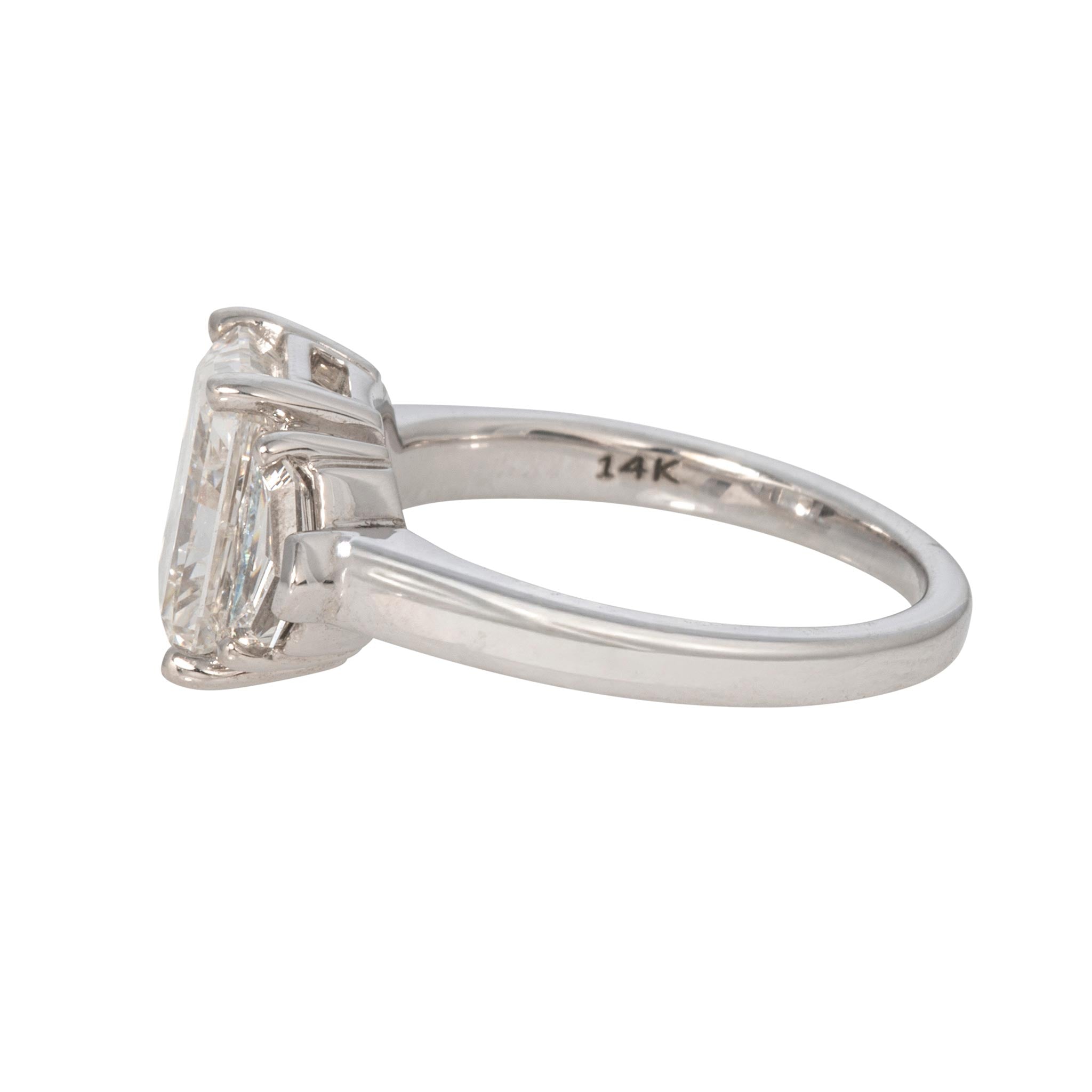 3ctw Radiant Center & Epaulette Side Diamond Three-Stone 14K Gold Ring