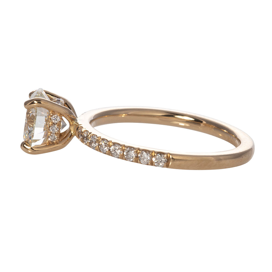 1.5ct Round Diamond Solitaire Pavé 14K Gold Engagement Ring