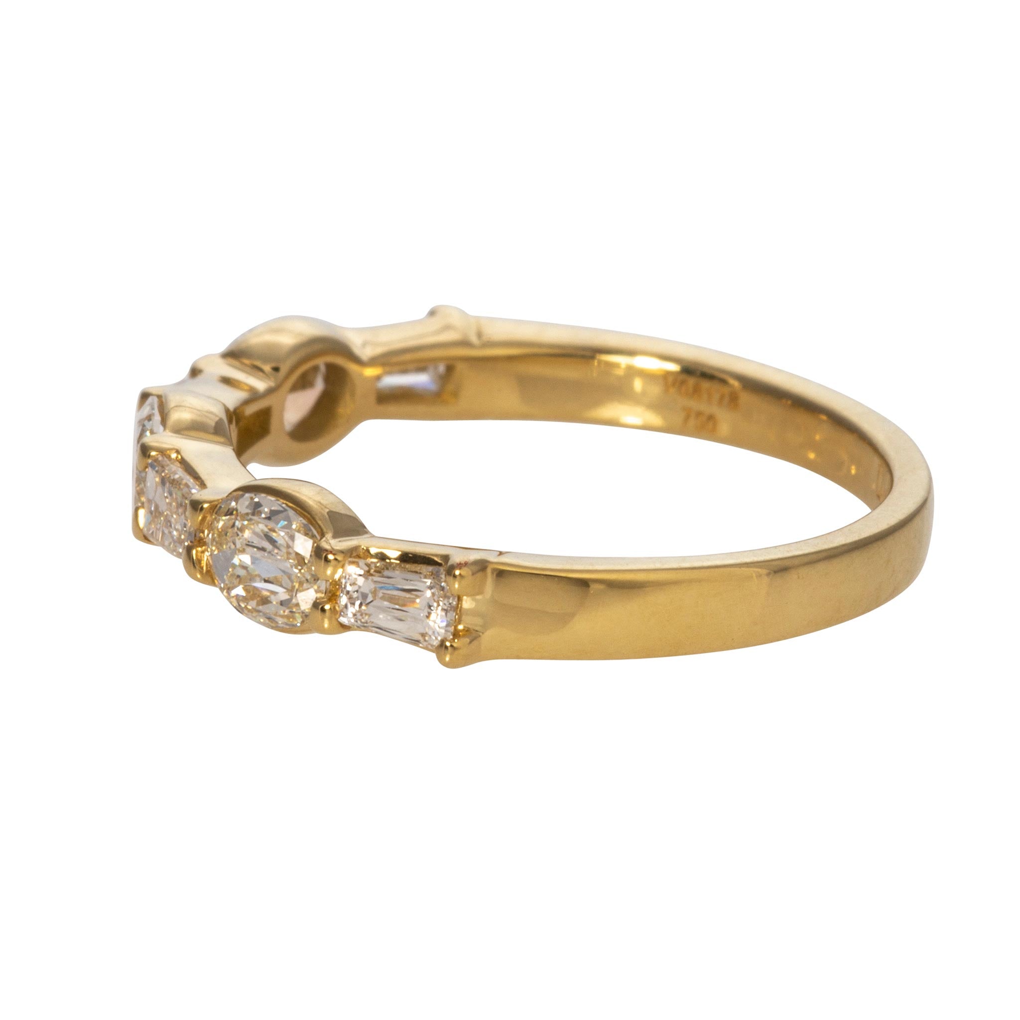 .96ctw L’Amour Crisscut Oval & Baguette Diamond 7-Stone 18K Gold Band